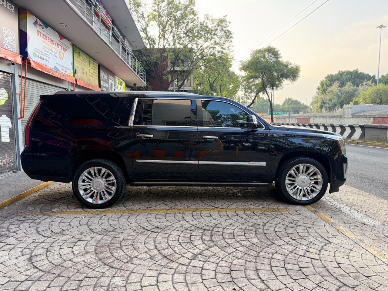 CADILLAC ESCALDE ESV AWD PLATINUM 2019 — foto 5