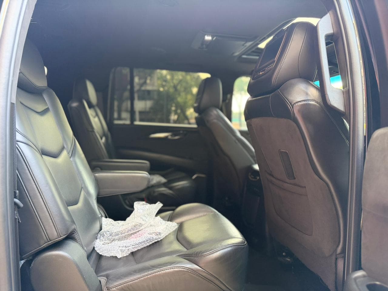 CADILLAC ESCALDE ESV AWD PLATINUM 2019 — foto 27