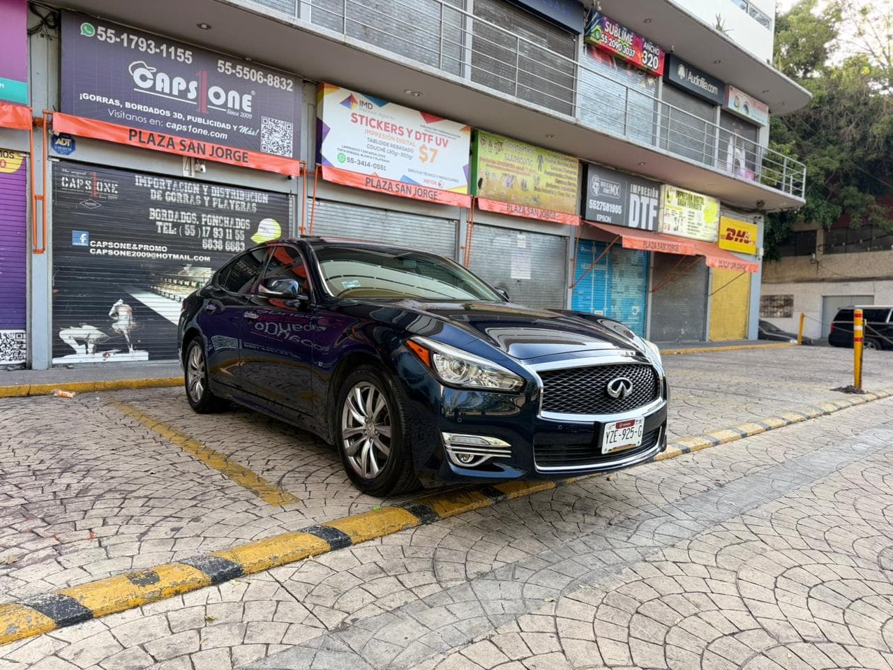 INFINITI Q70 SEDUCTION 2018 — foto 2