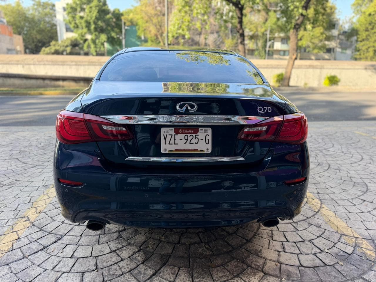 INFINITI Q70 SEDUCTION 2018 — foto 8