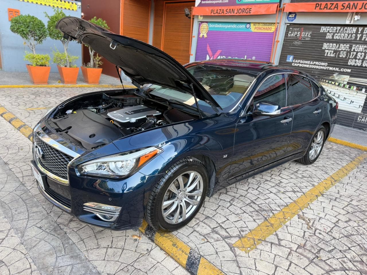 INFINITI Q70 SEDUCTION 2018 — foto 12