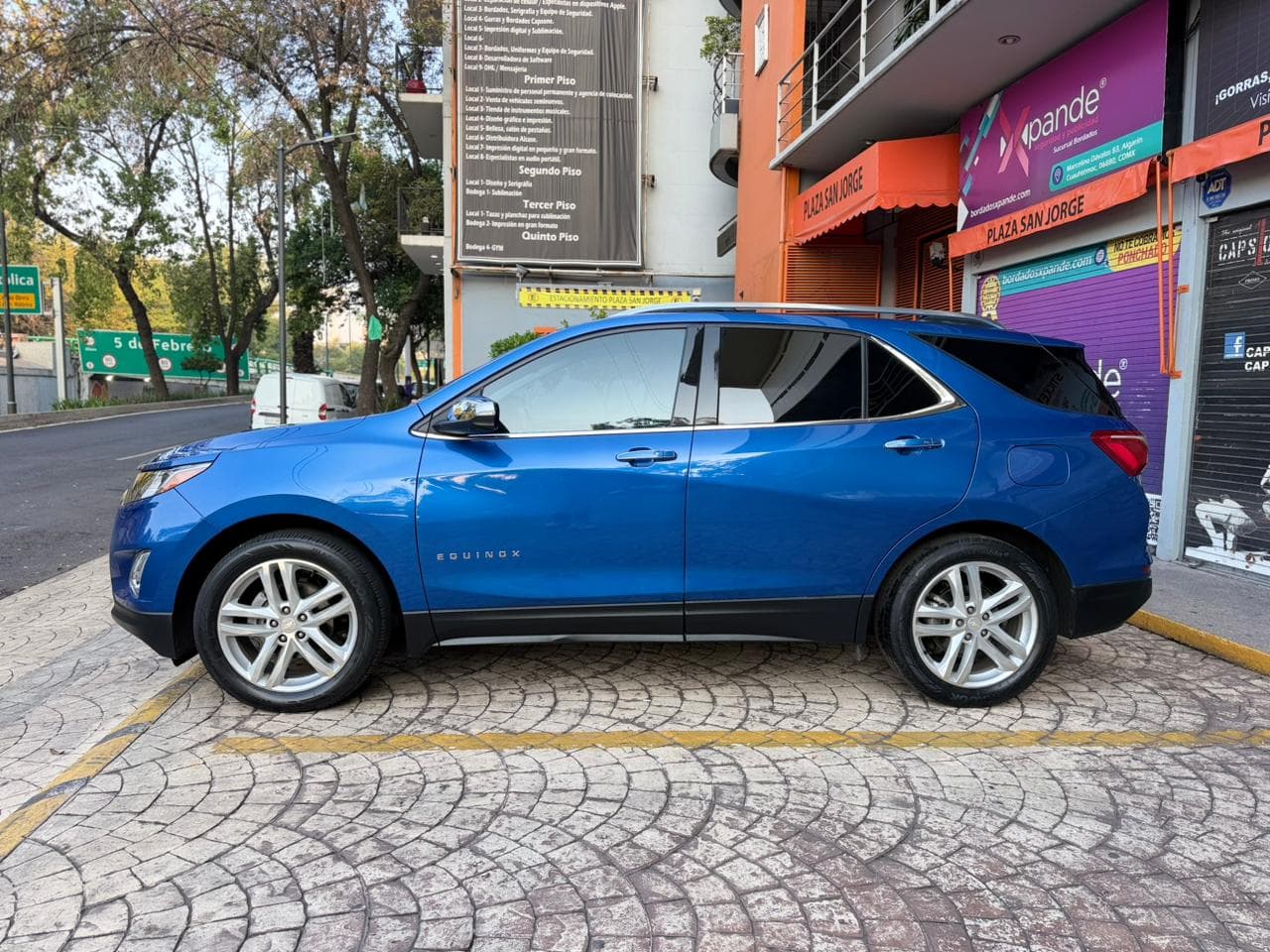CHEVROLET EQUINOX PREMIER 2019 — foto 4