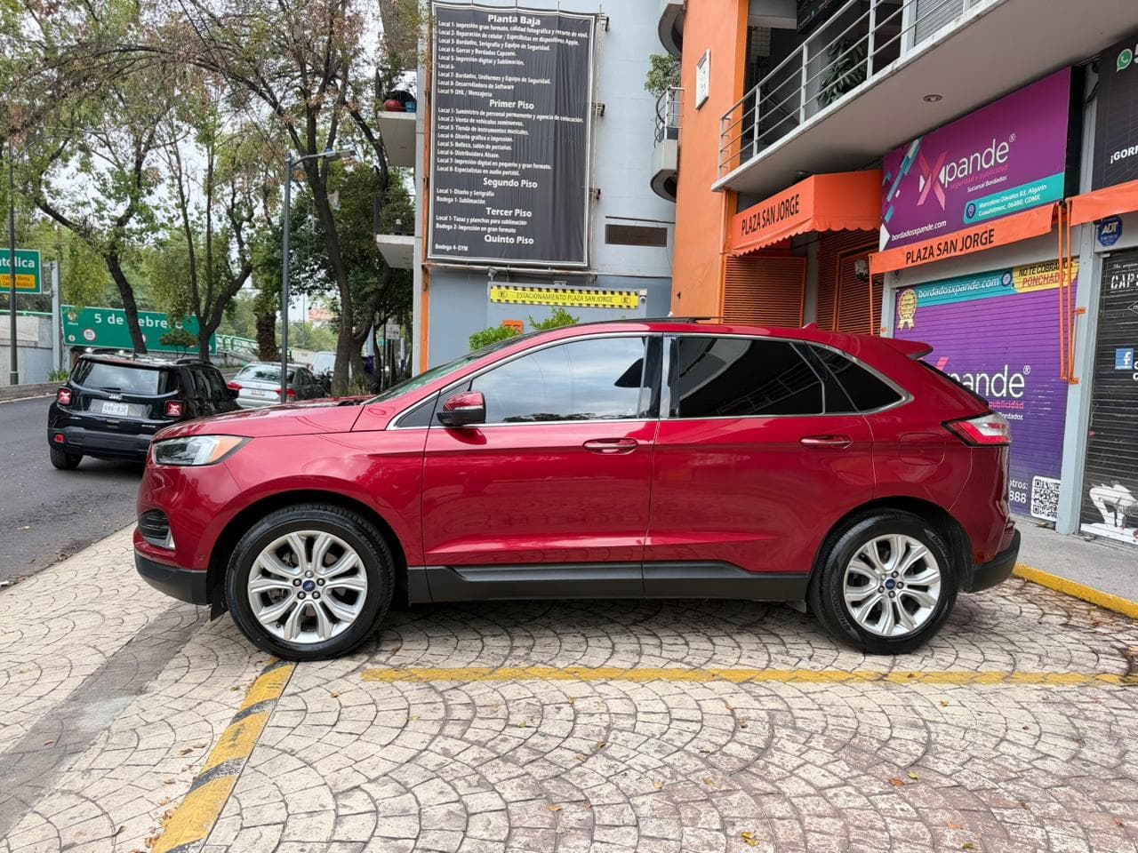 FORD EDGE TITANIUM 2019 — foto 4