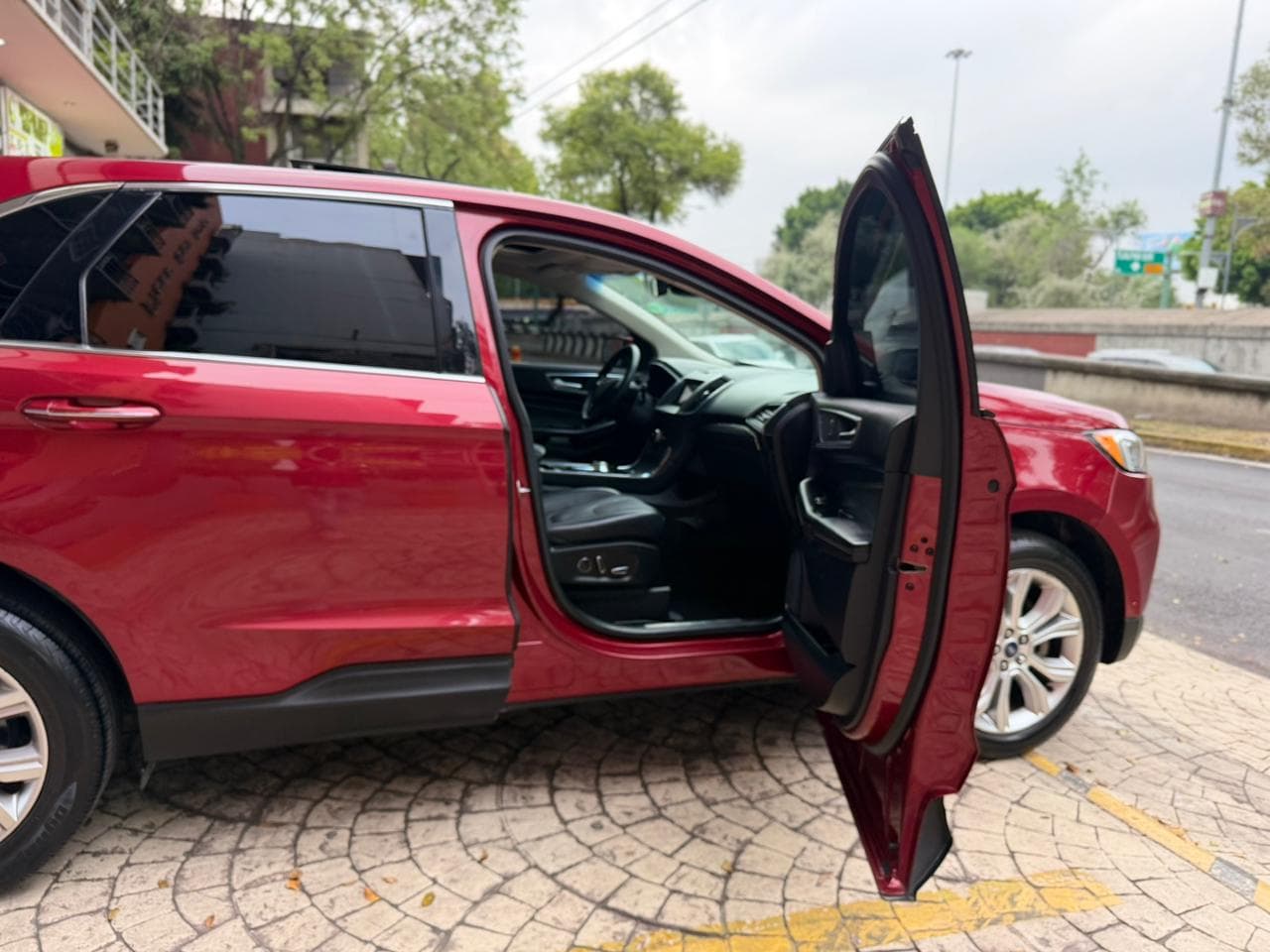 FORD EDGE TITANIUM 2019 — foto 22