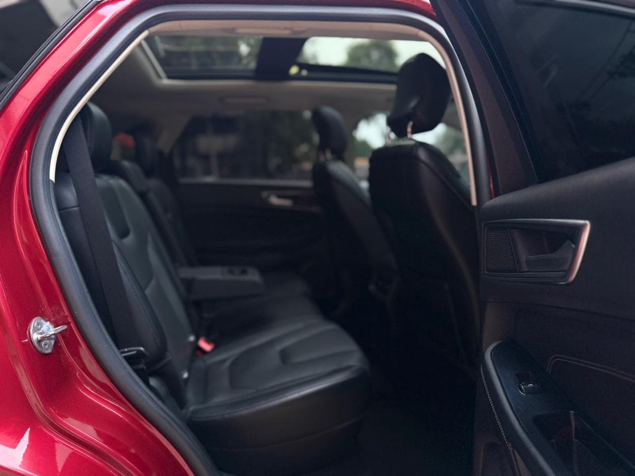 FORD EDGE TITANIUM 2019 — foto 28