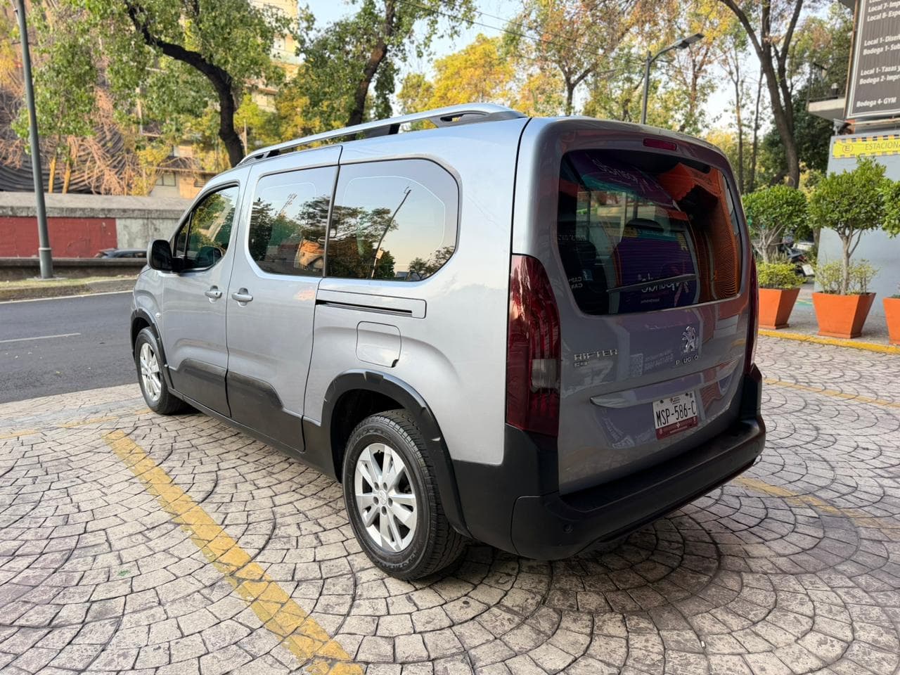 PEUGEOT RIFTER ALLURE 2020 TURBO DIESEL — foto 7