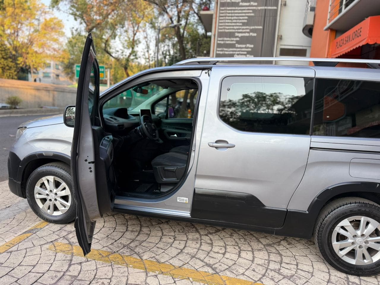 PEUGEOT RIFTER ALLURE 2020 TURBO DIESEL — foto 14