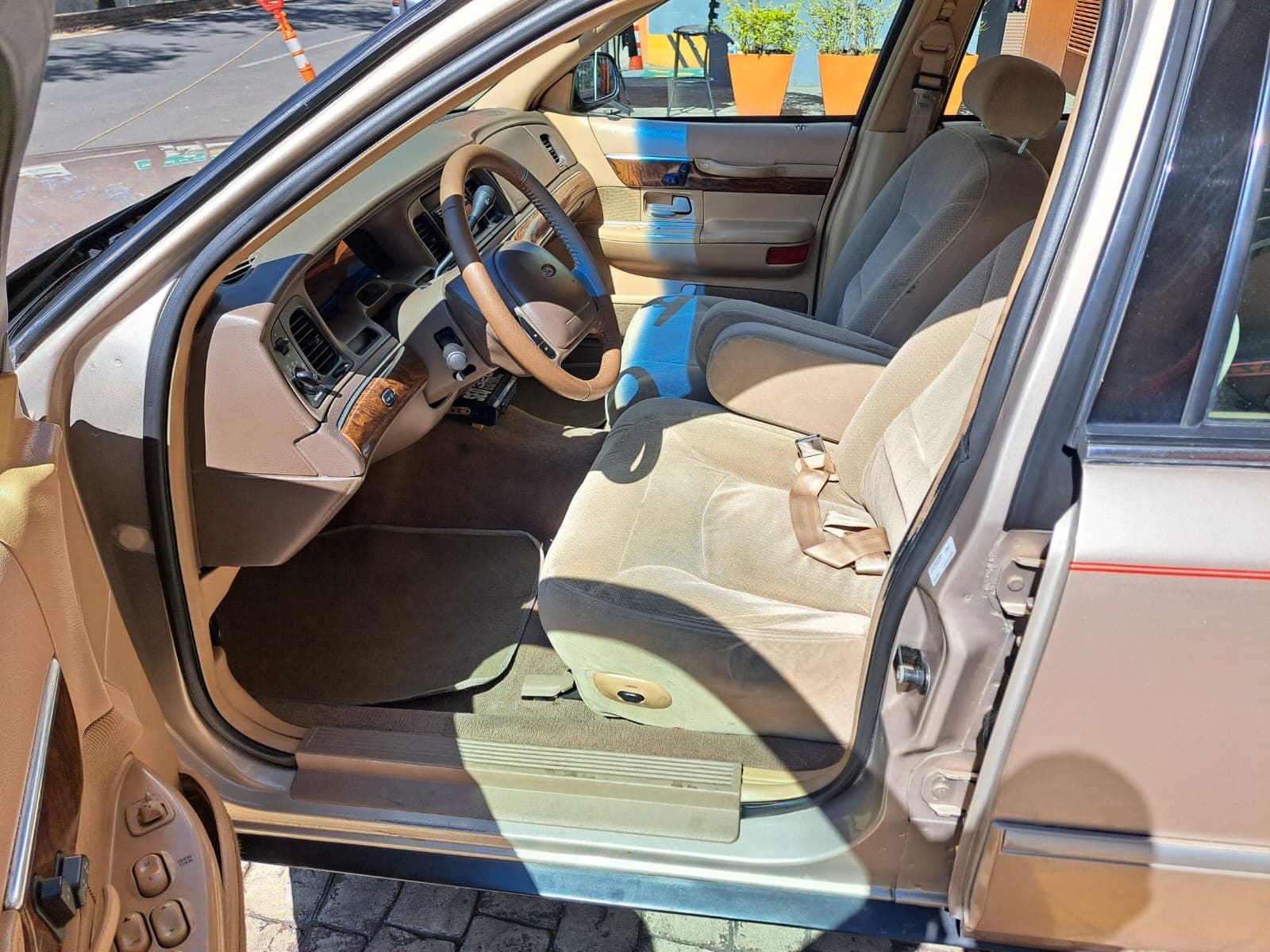 GRAND MARQUIS LS 1998 — foto 15