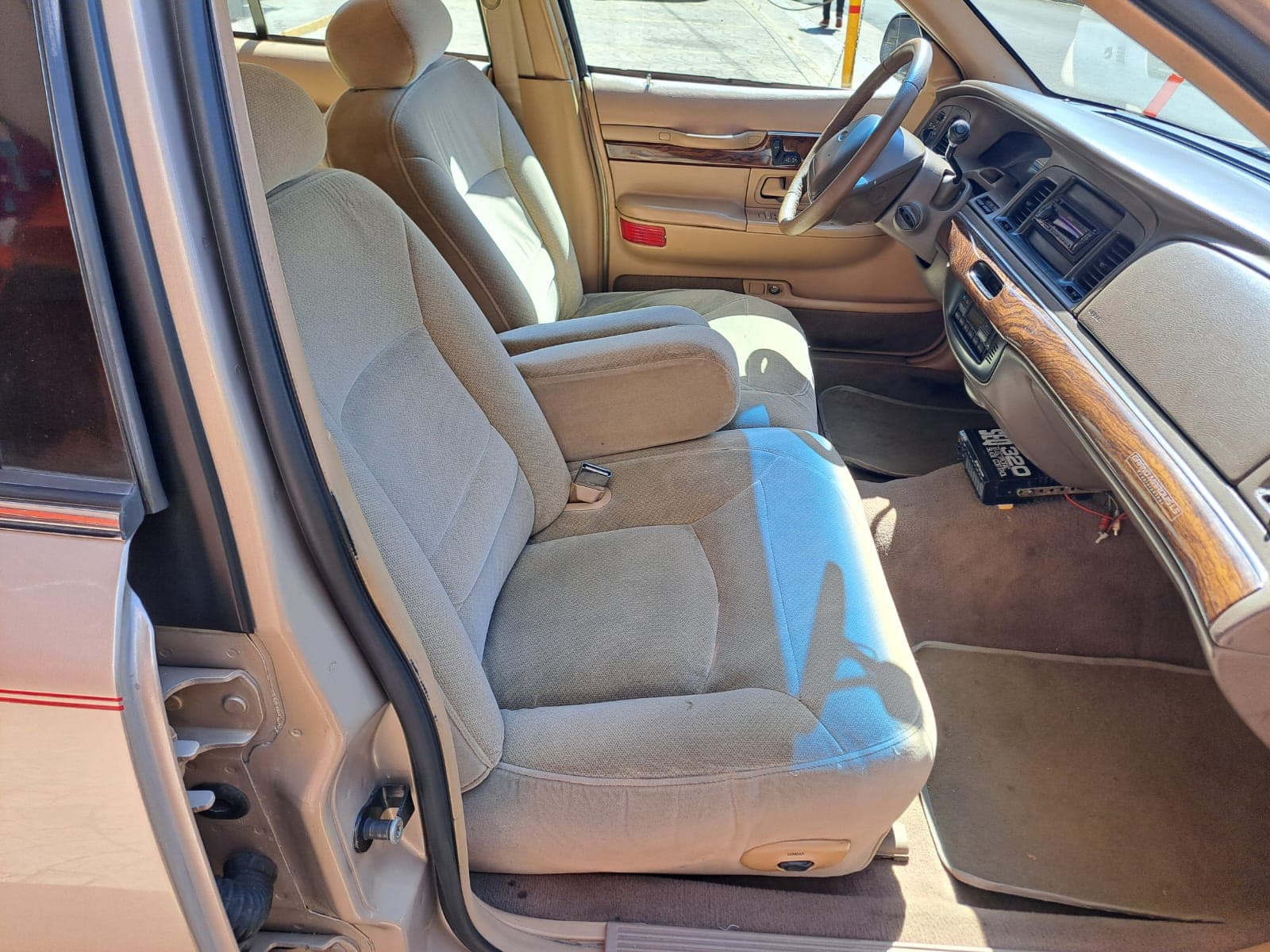 GRAND MARQUIS LS 1998 — foto 23