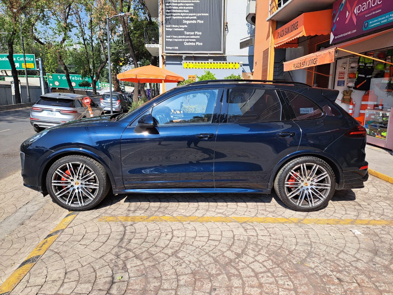 PORSCHE CAYANNE GTS 2016 — foto 4