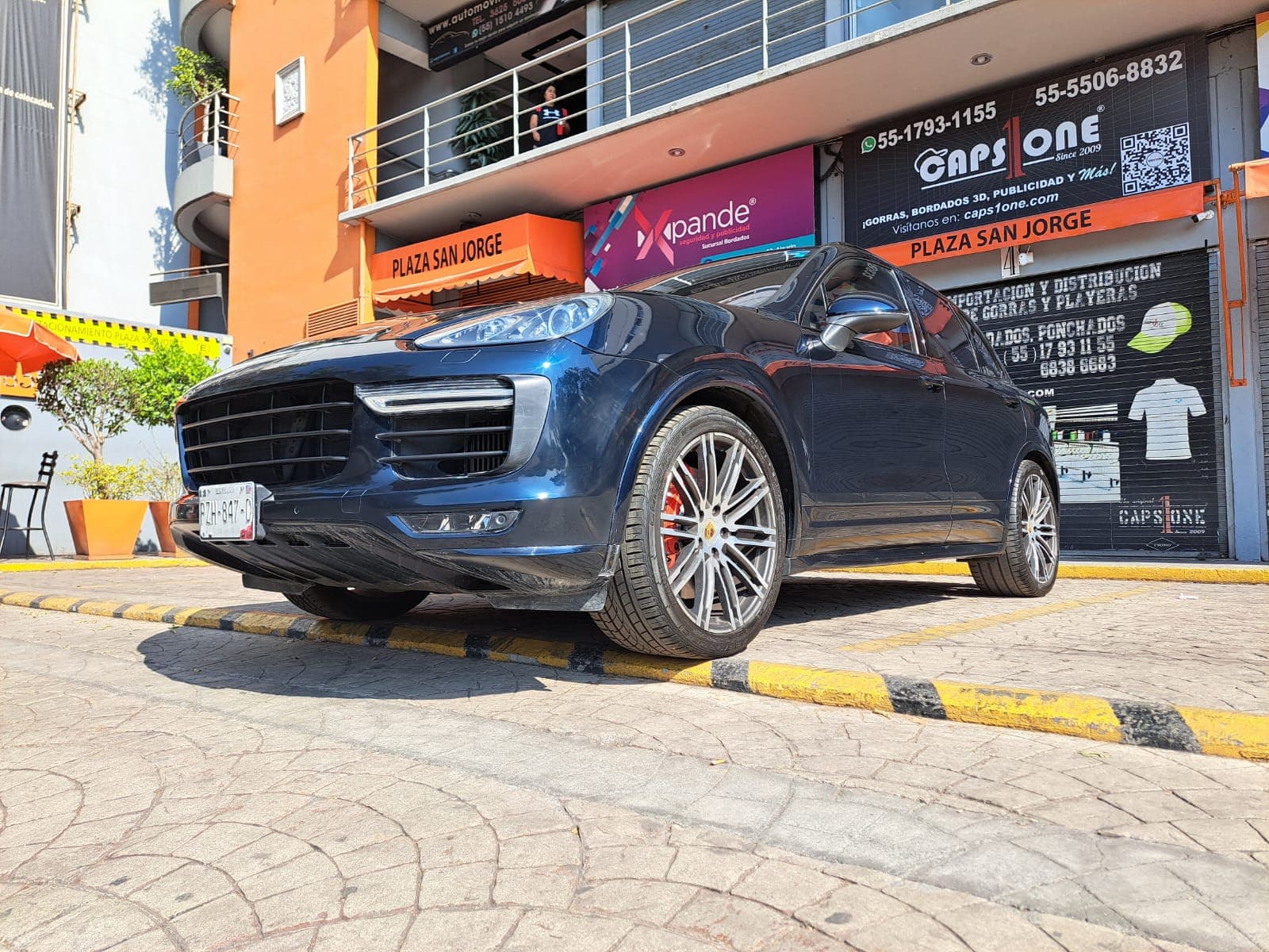 PORSCHE CAYANNE GTS 2016 — foto 9
