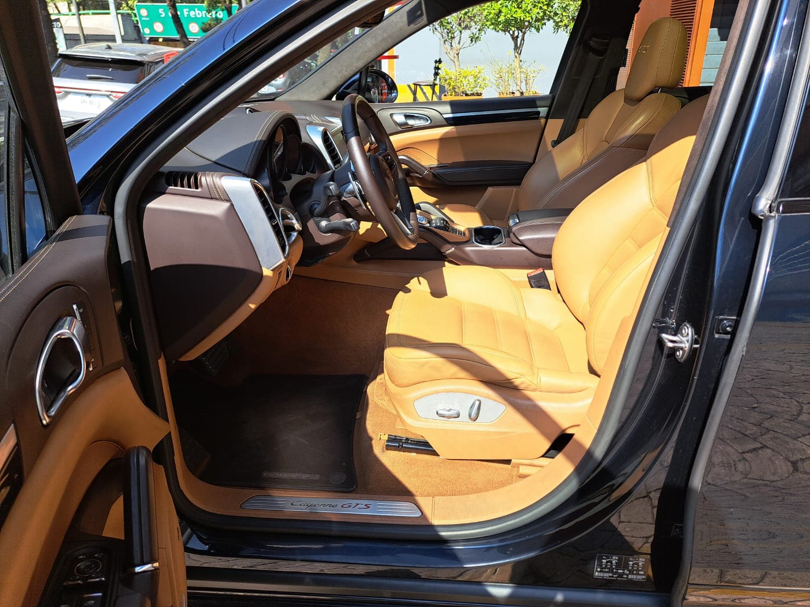 PORSCHE CAYANNE GTS 2016 — foto 15