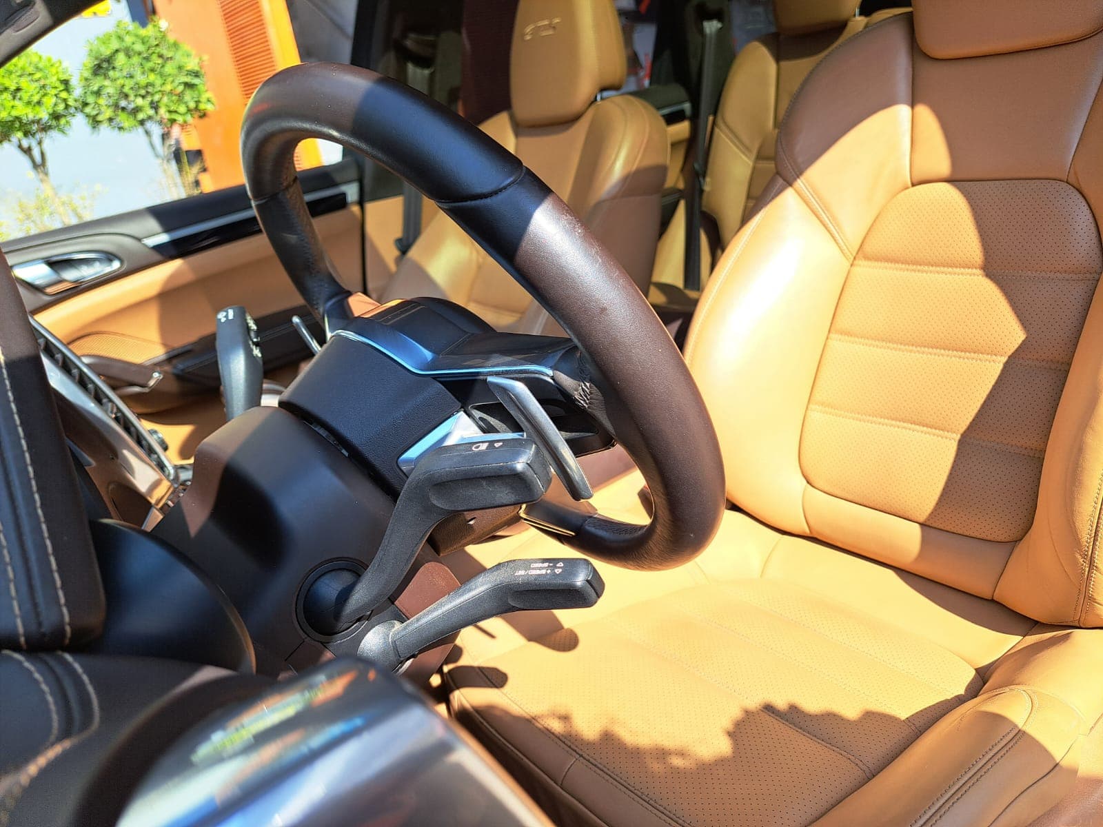 PORSCHE CAYANNE GTS 2016 — foto 17