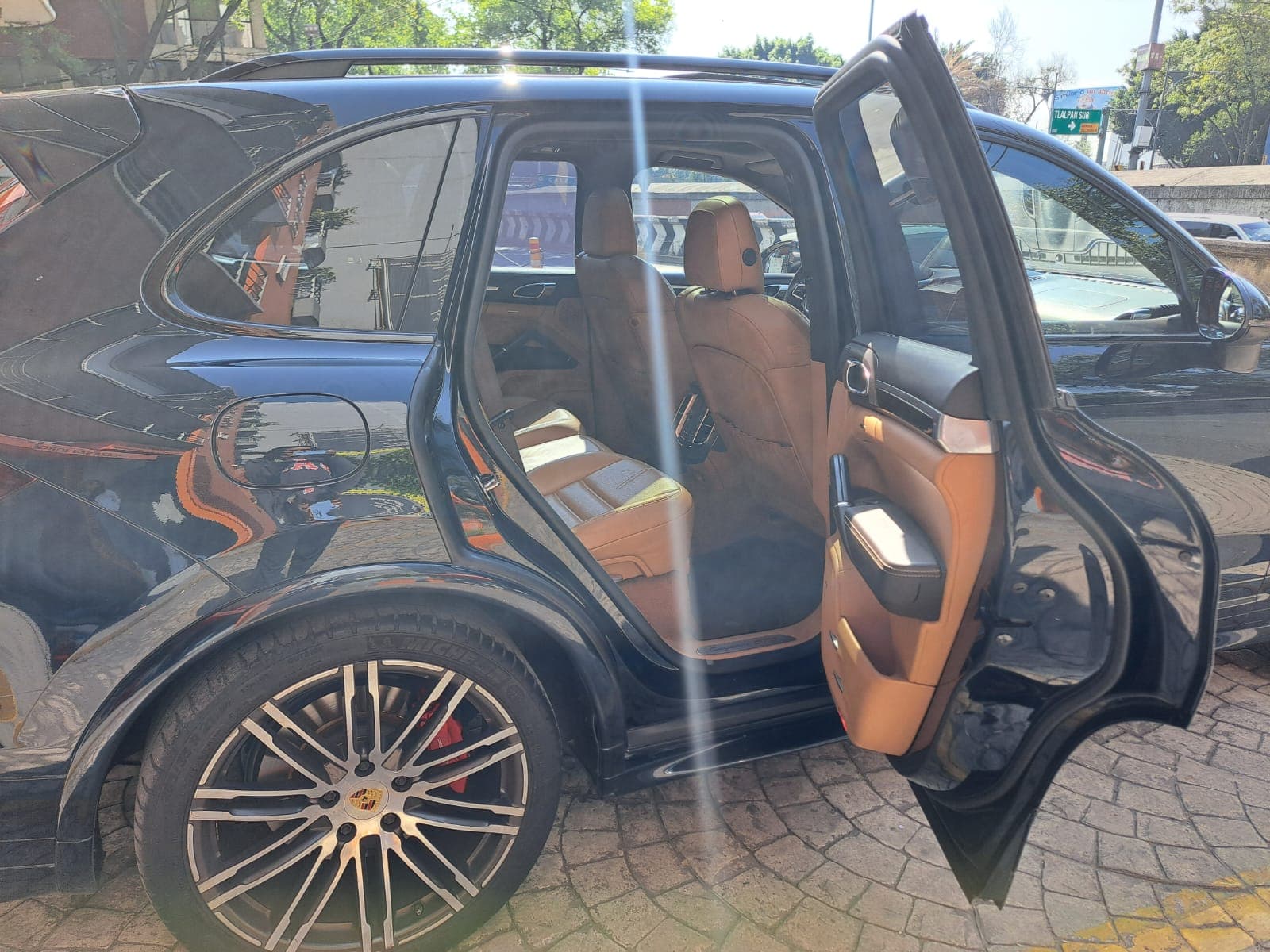 PORSCHE CAYANNE GTS 2016 — foto 25