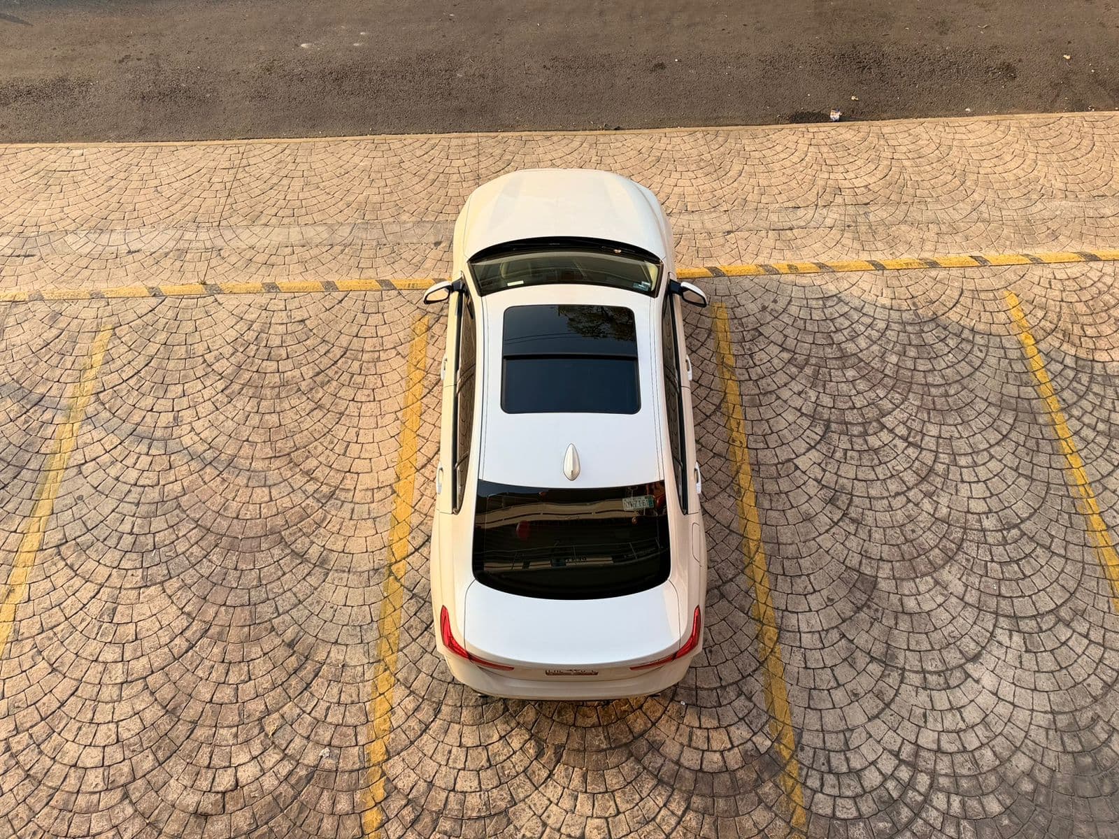 BMW 120iA 2021 M SPORT SEDAN — foto 32