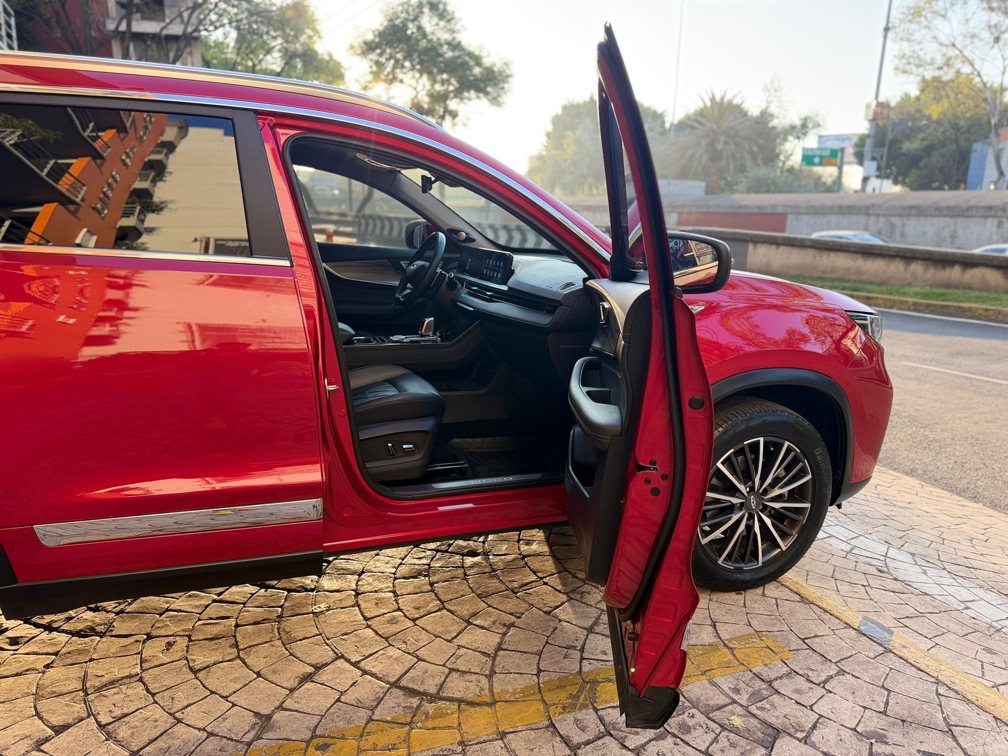 CHIREY TIGGO 8 PRO MAX PREMIUM 2023 3 FILAS DE ASIENTOS — foto 23