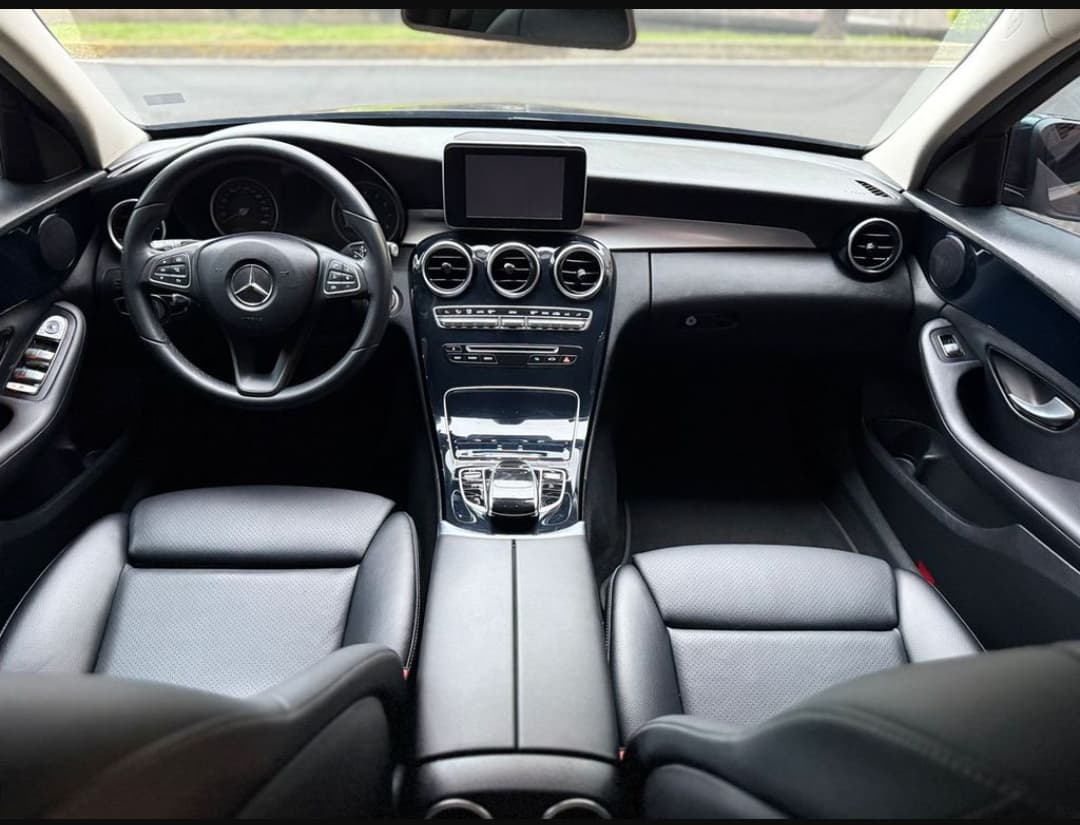 MERCEDES BENZ C 180 CGI 2018 — foto 16