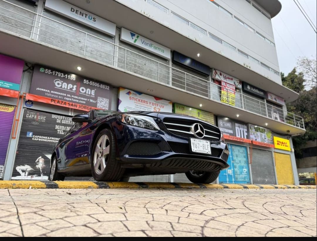 MERCEDES BENZ C 180 CGI 2018 — foto 26
