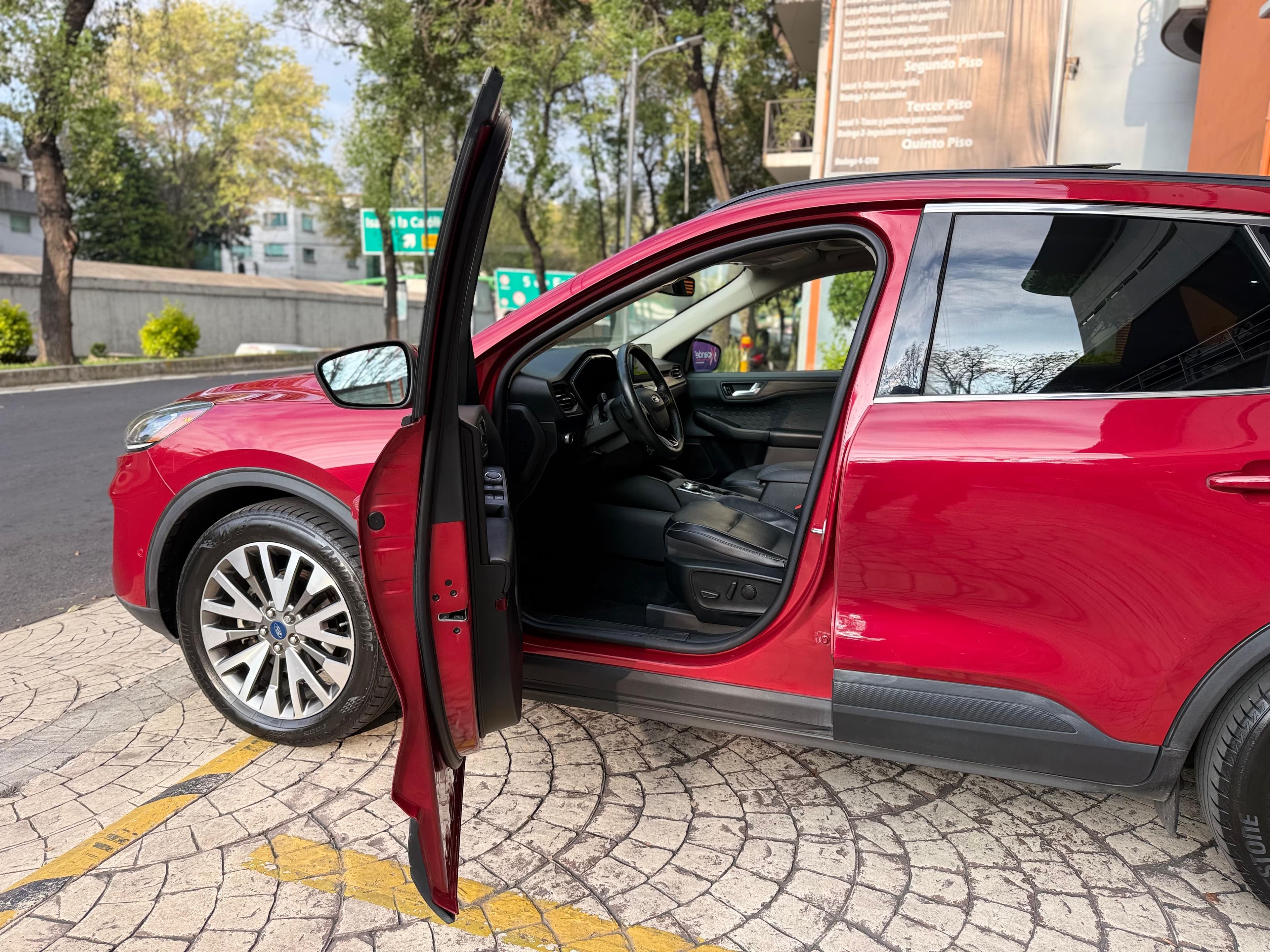 ESCAPE TITANIUM 2020 4CIL ECOBOOST TURBO — foto 14