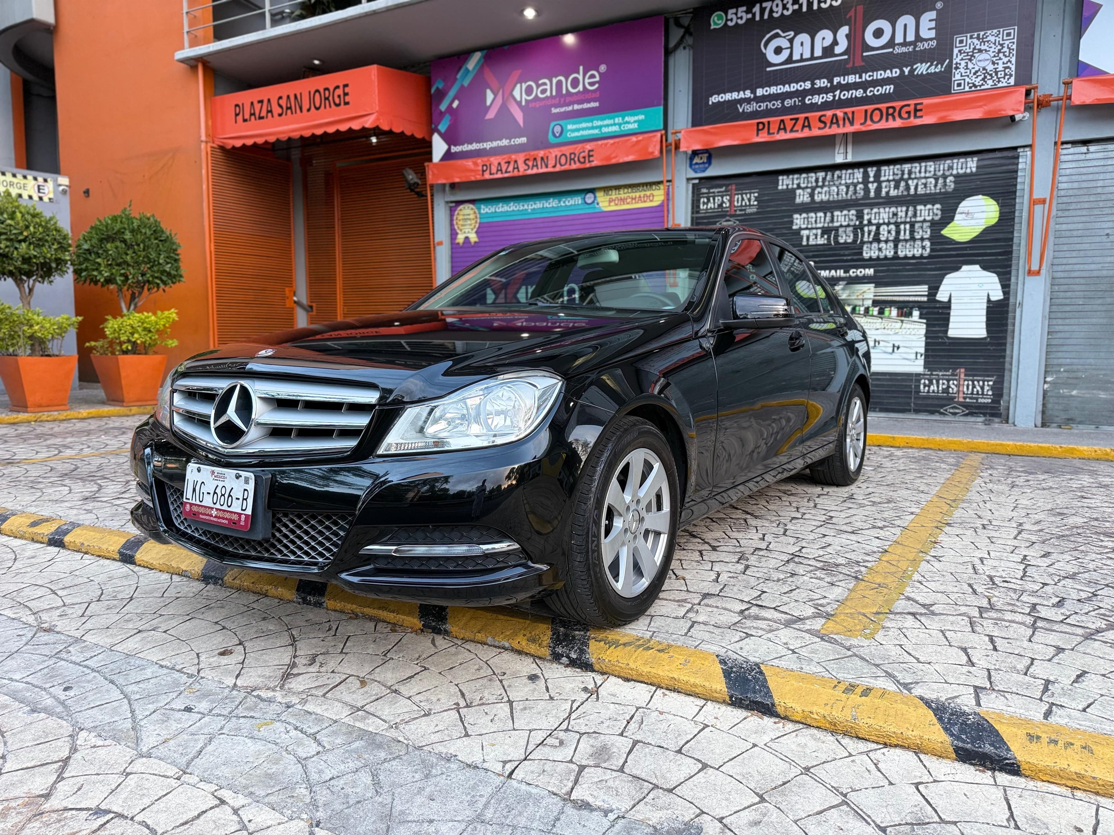 MERCEDES BENZ C180 2013
