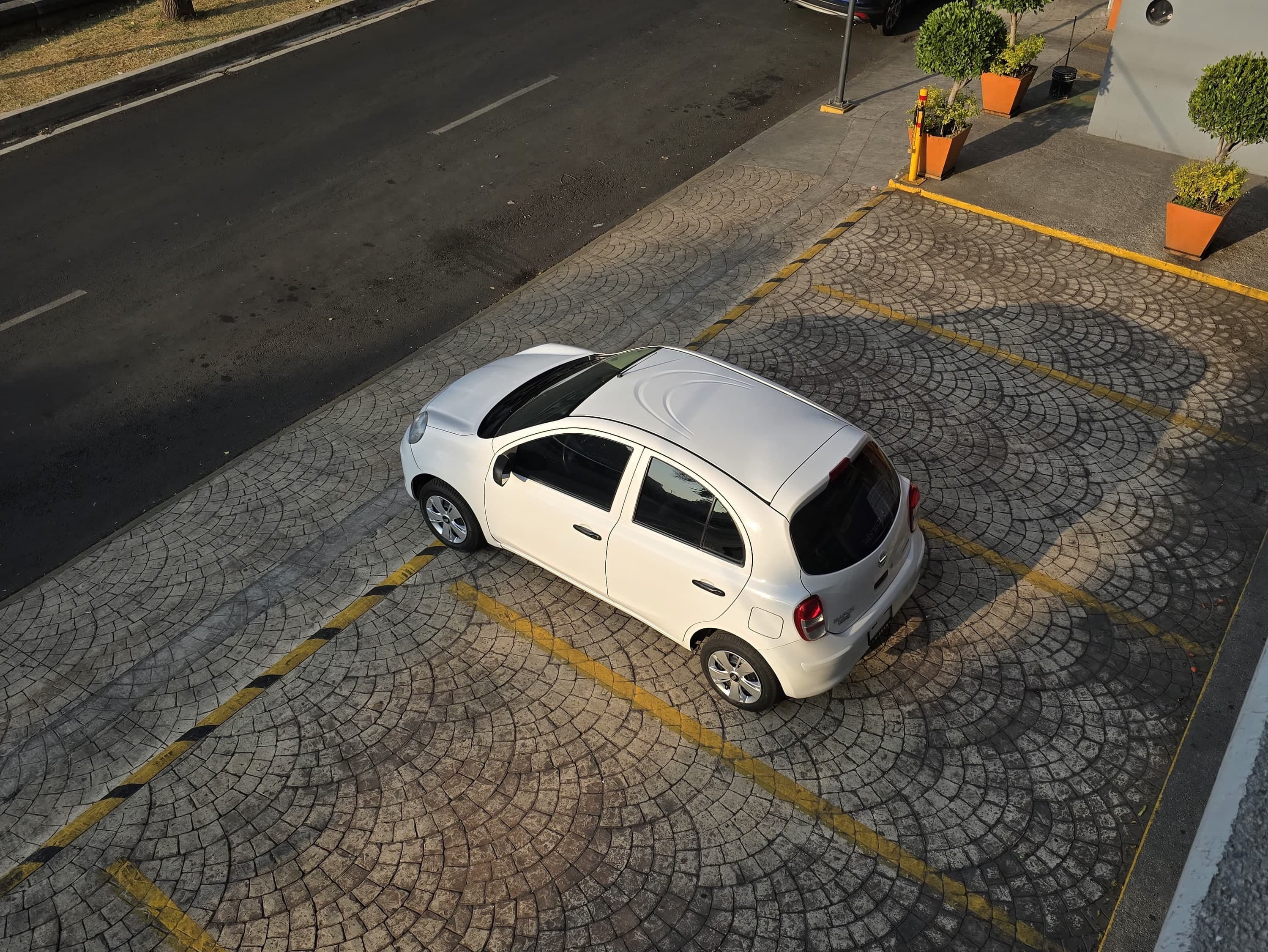 NISSAN MARCH ACTIVE TM 2019 — foto 32