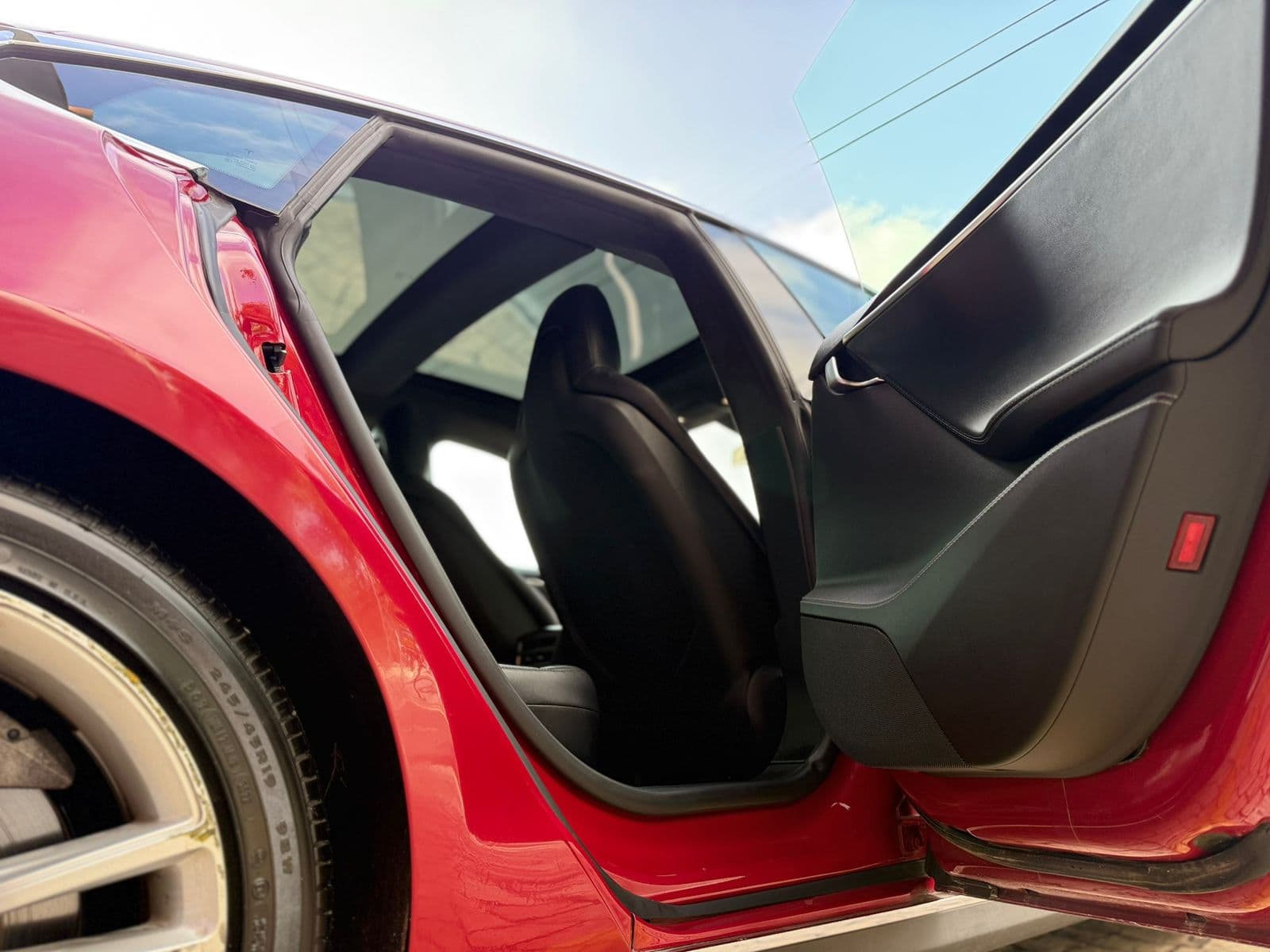 TESLA MODEL S 85D 2015 — foto 30