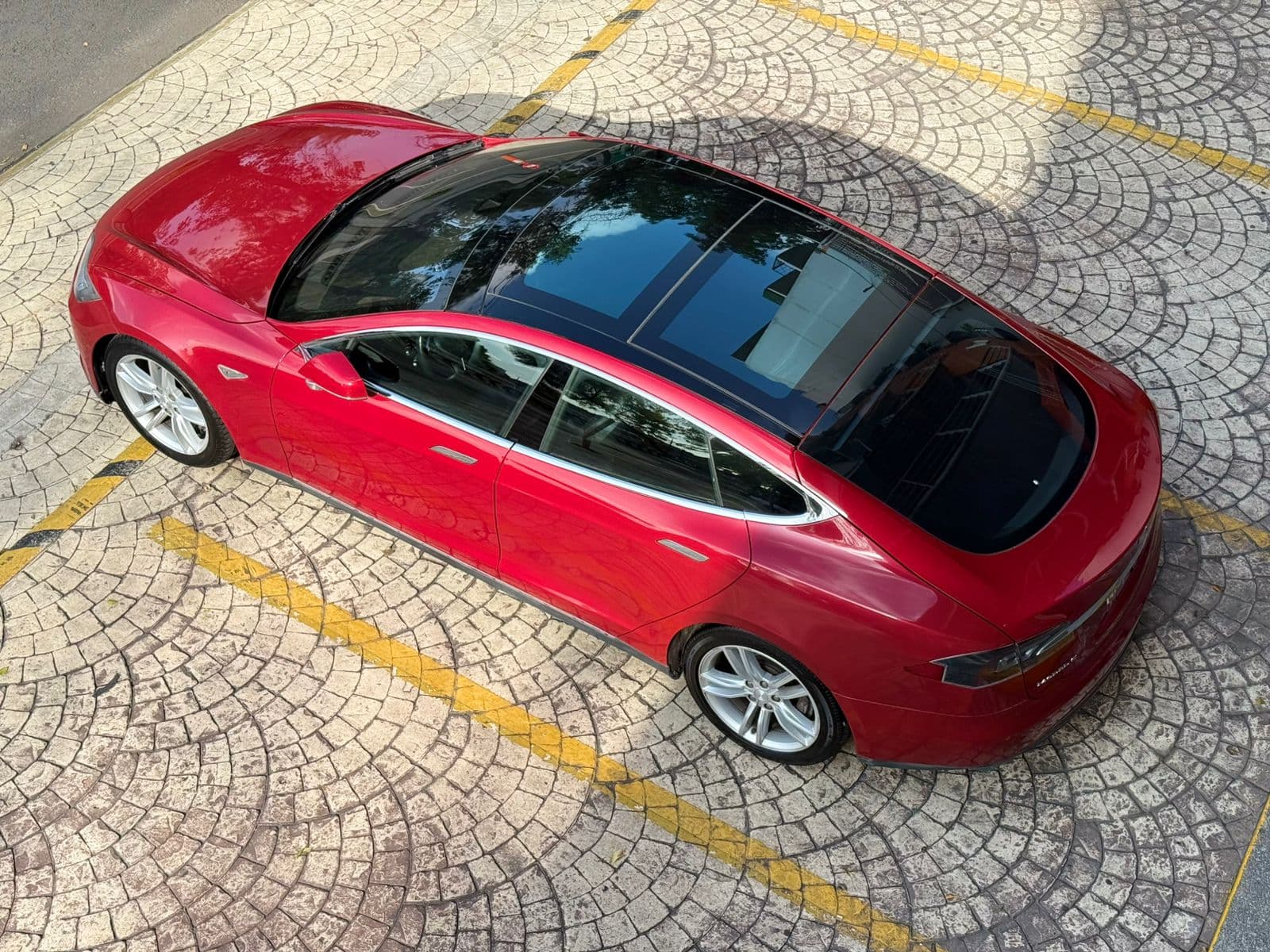 TESLA MODEL S 85D 2015 — foto 35
