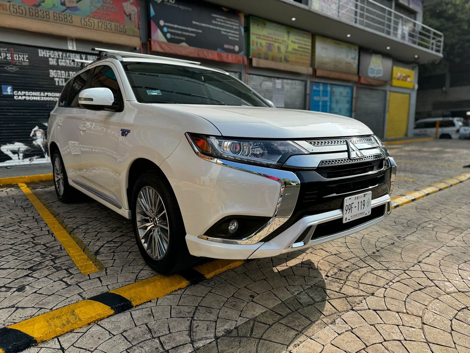 MITSUBISHI OUTLANDER PHEV 2020 HIBRIDA ENCHUFABLE — foto 2