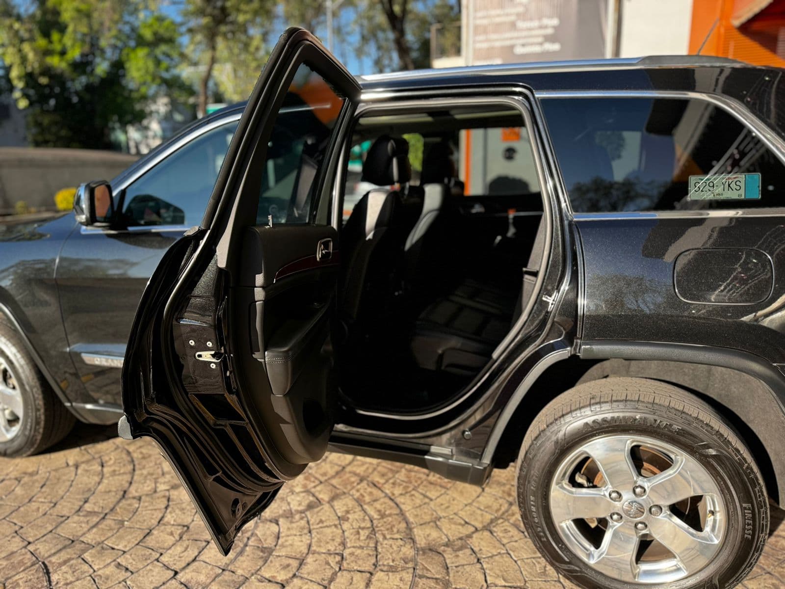 JEEP GRAND CHEROKEE LIMITED LUJO V8 HEMI 2012 — foto 15
