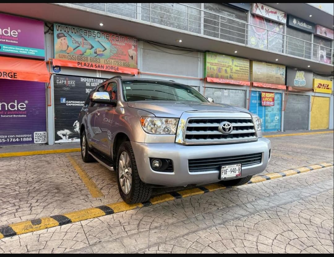 TOYOTA SEQUOIA LIMITED 2017 4X4 — foto 2
