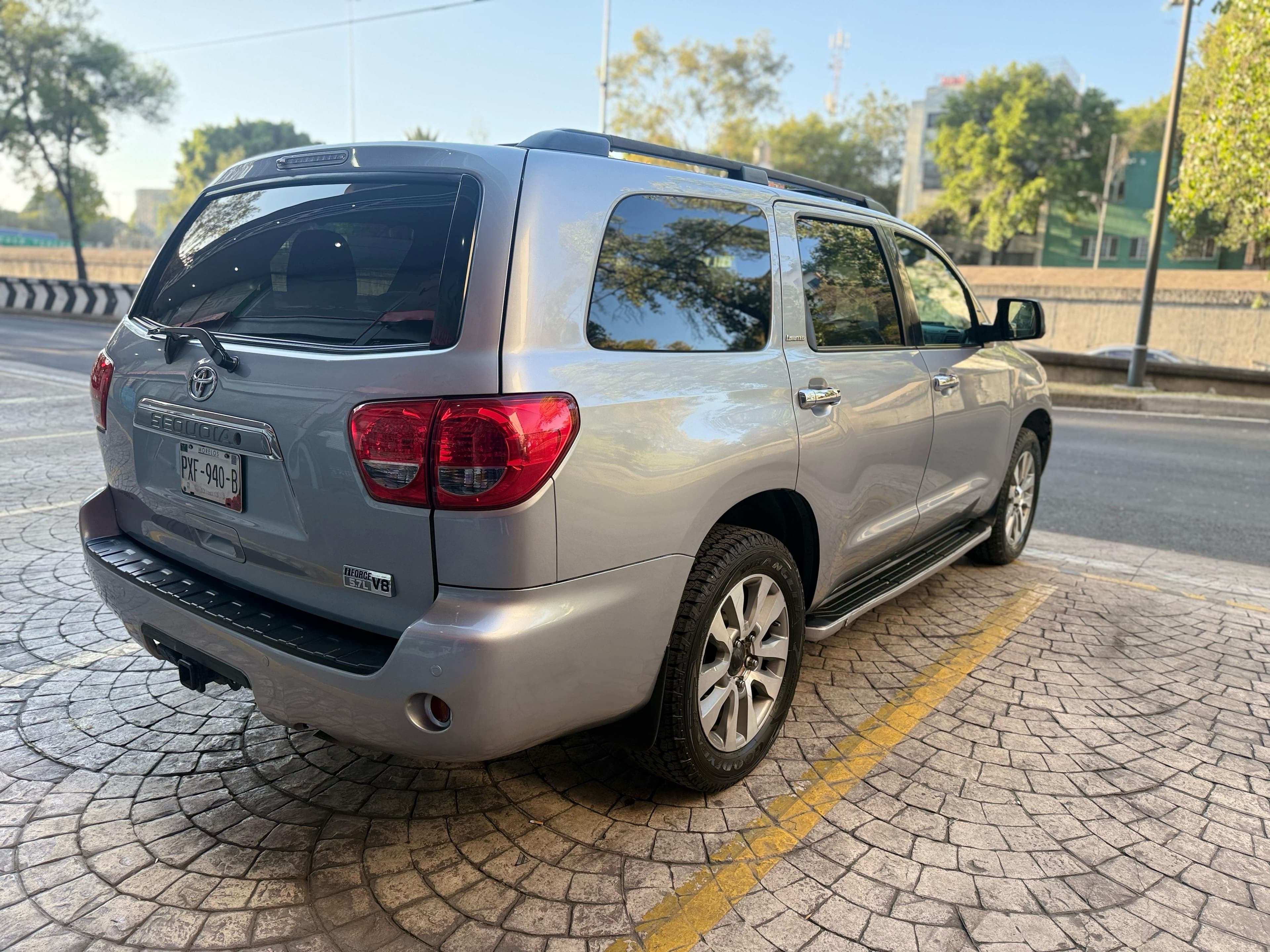 TOYOTA SEQUOIA LIMITED 2017 4X4 — foto 5