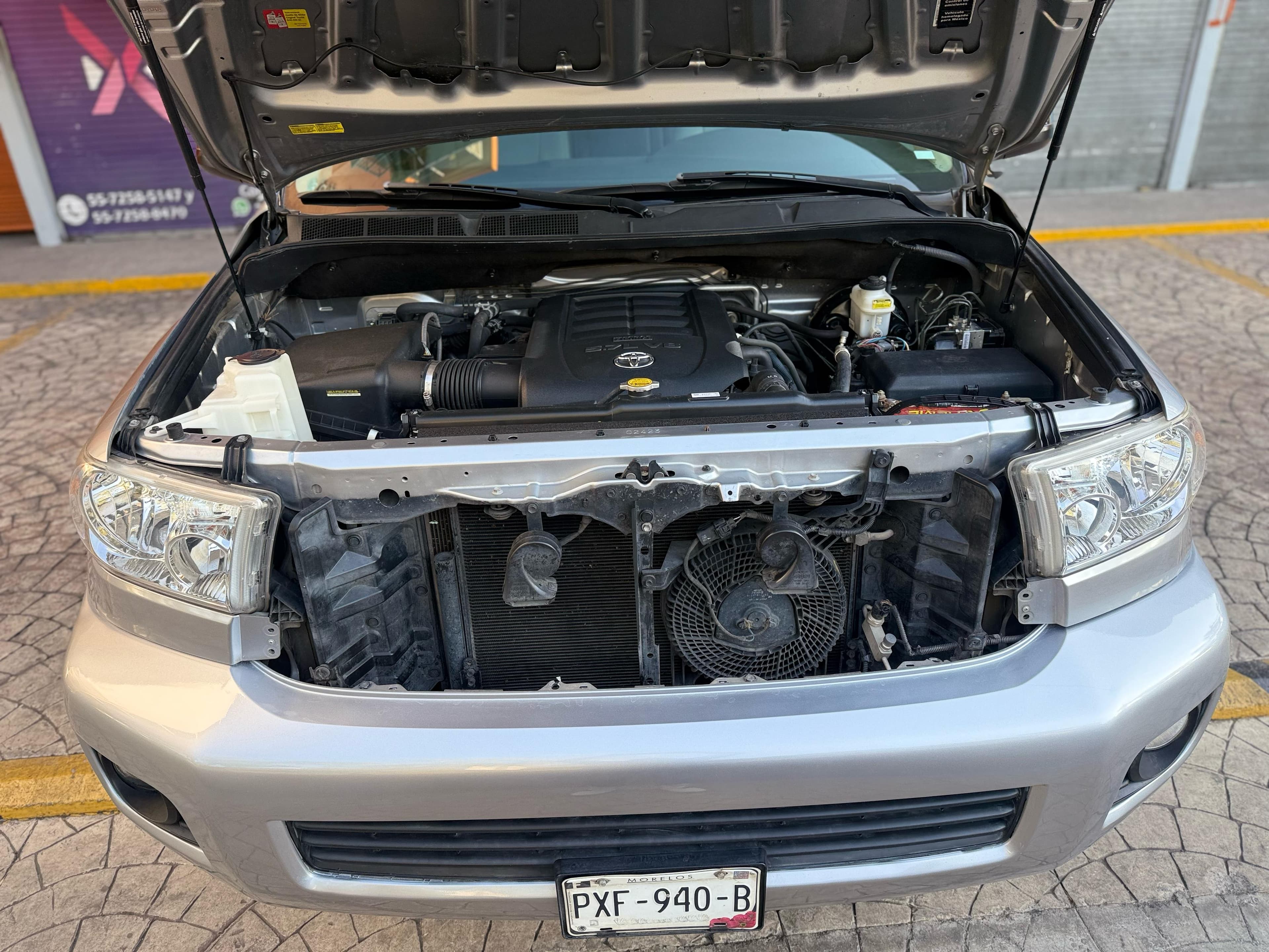 TOYOTA SEQUOIA LIMITED 2017 4X4 — foto 10