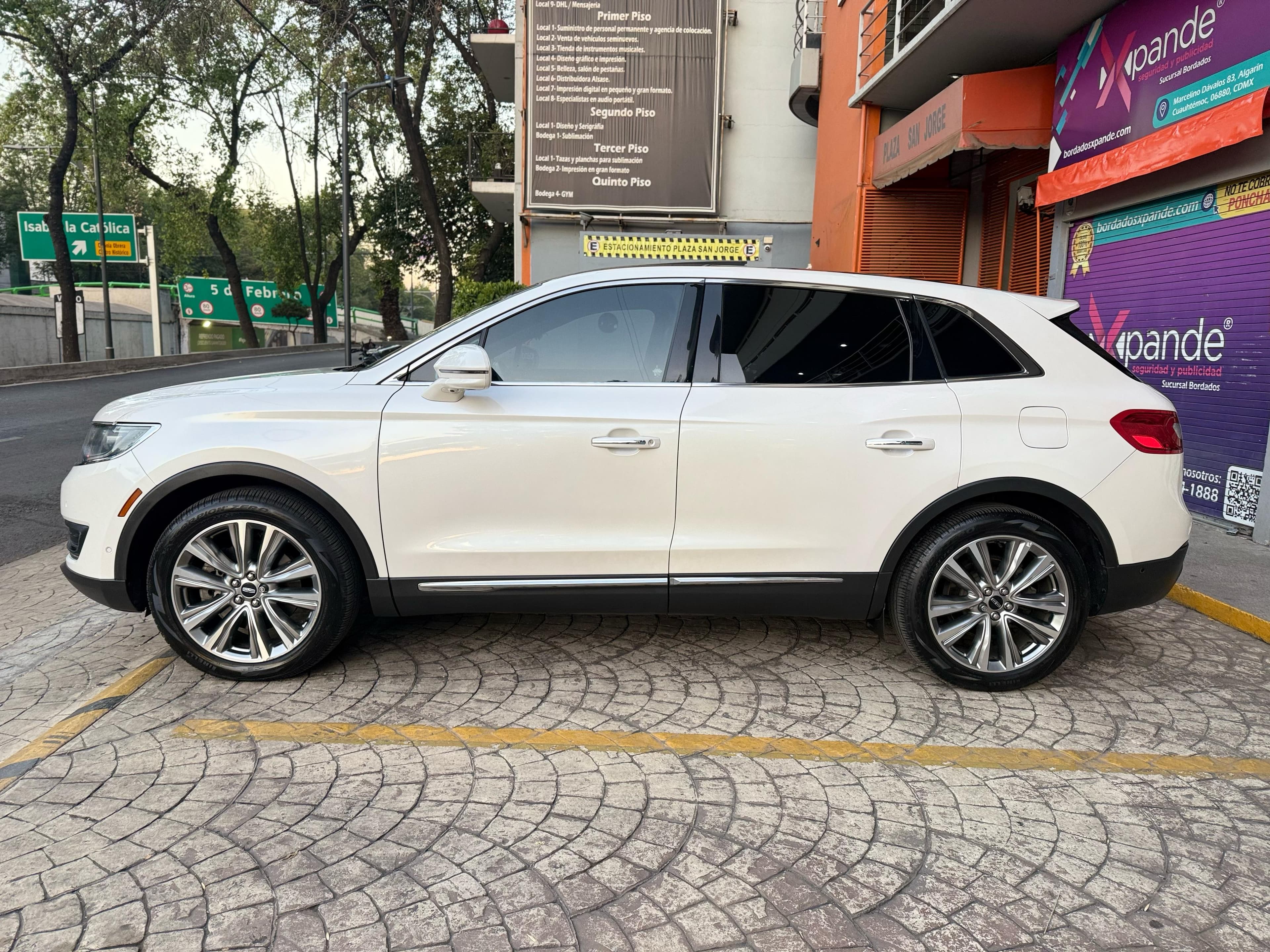 LINCOLN MKX 2017 RESERVE AWD 2.7 TURBO — foto 4