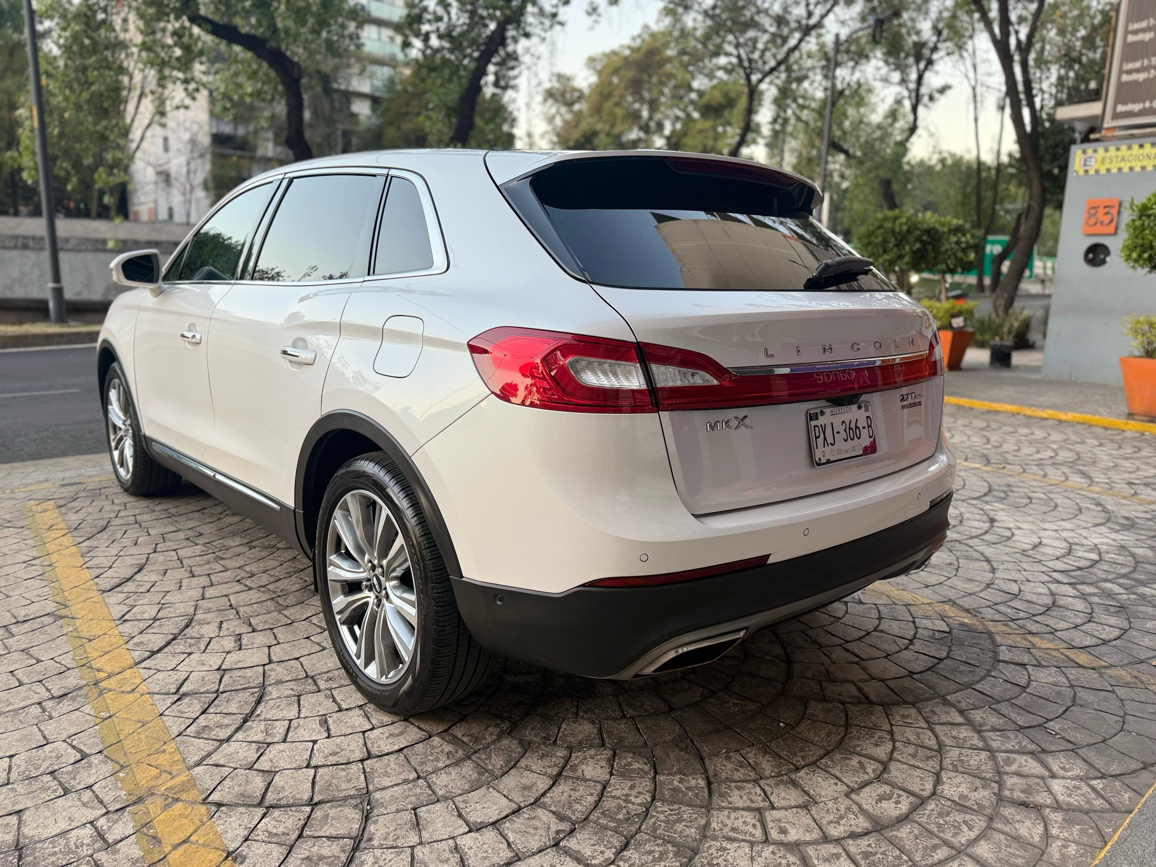 LINCOLN MKX 2017 RESERVE AWD 2.7 TURBO — foto 7