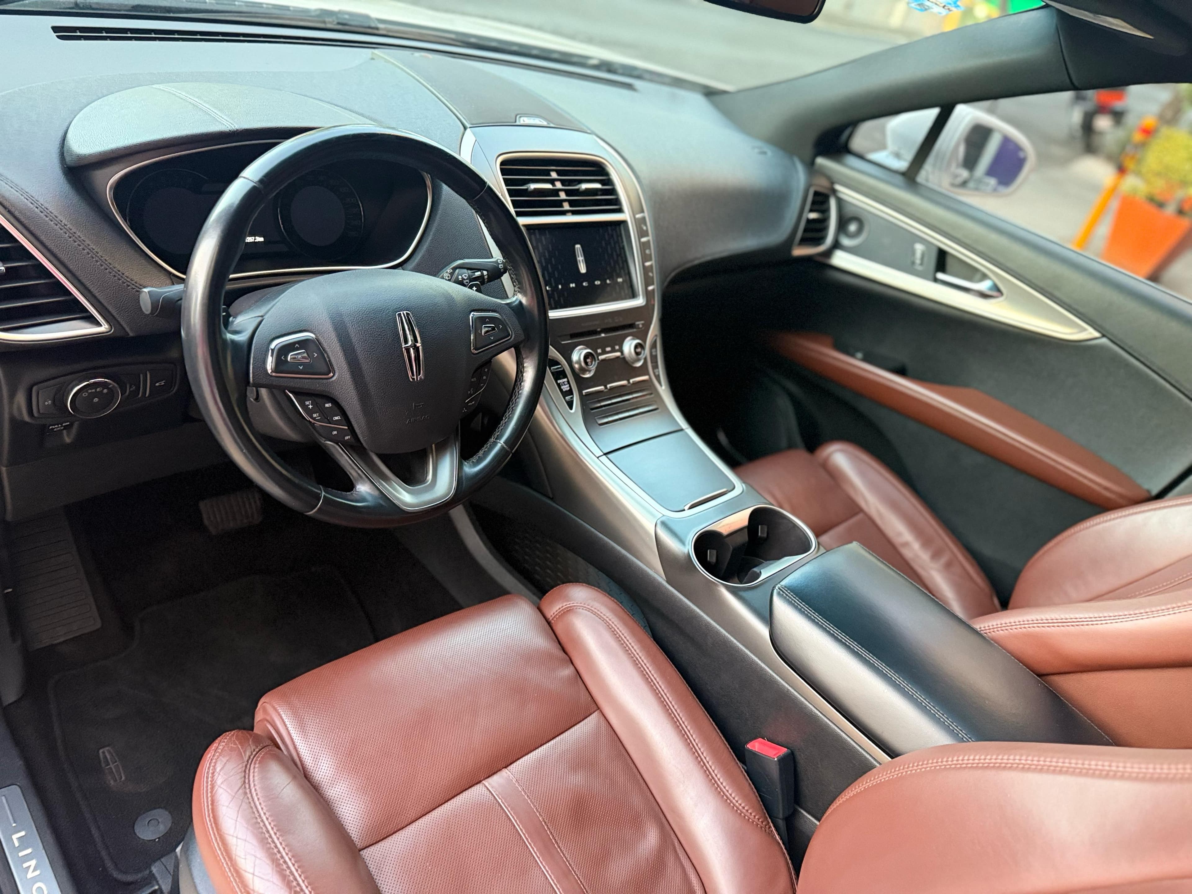 LINCOLN MKX 2017 RESERVE AWD 2.7 TURBO — foto 16