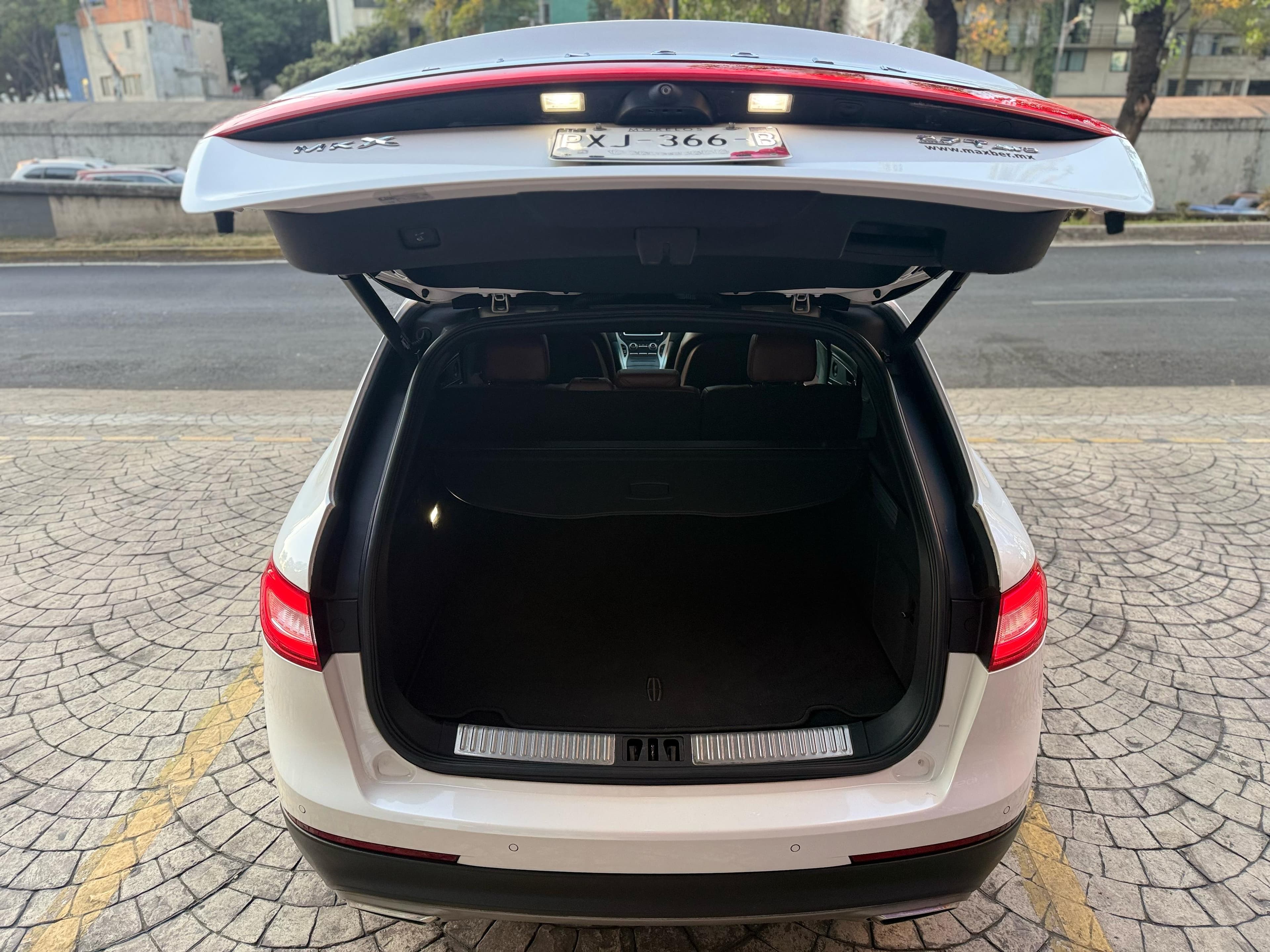 LINCOLN MKX 2017 RESERVE AWD 2.7 TURBO — foto 21