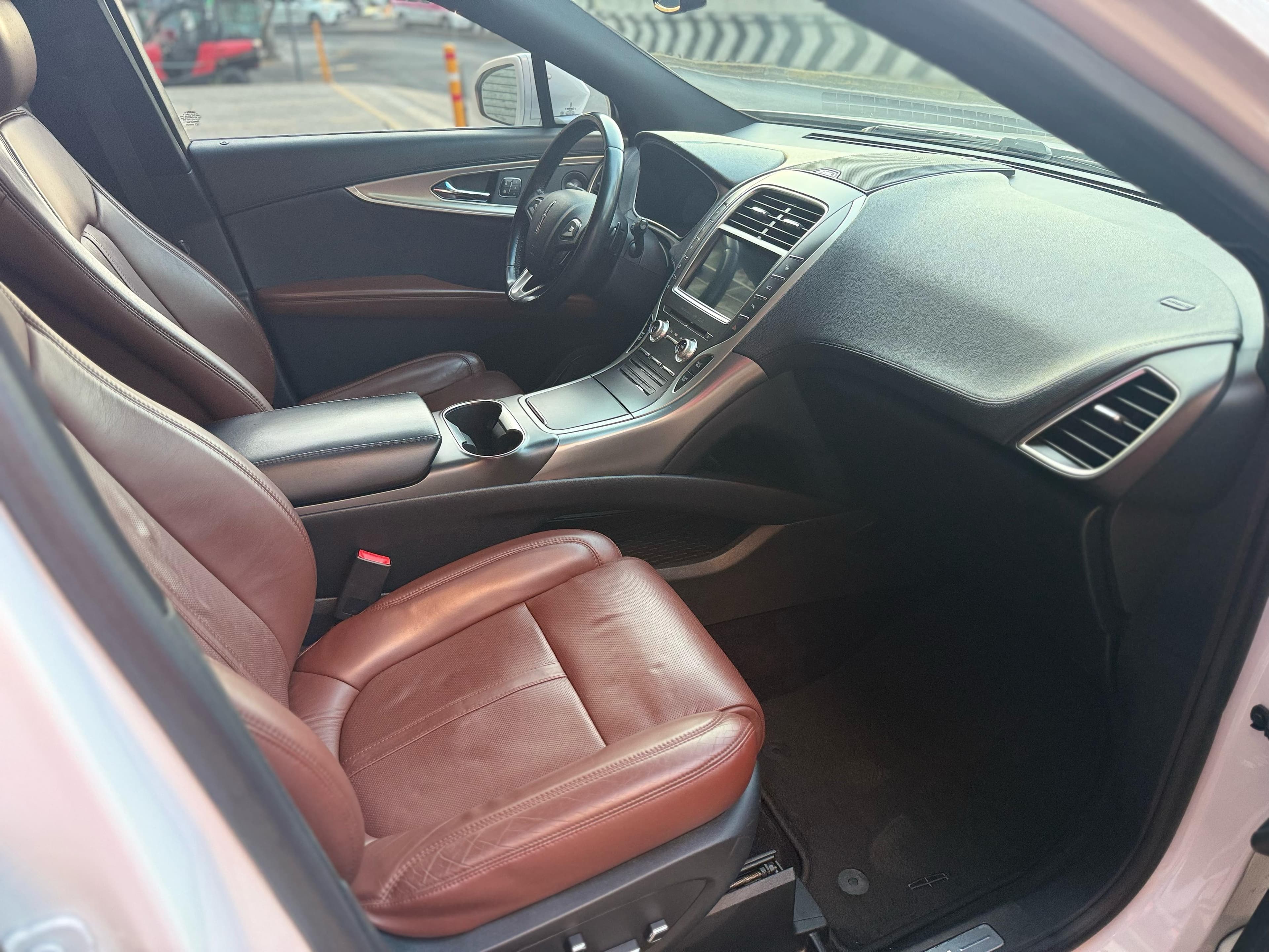 LINCOLN MKX 2017 RESERVE AWD 2.7 TURBO — foto 24