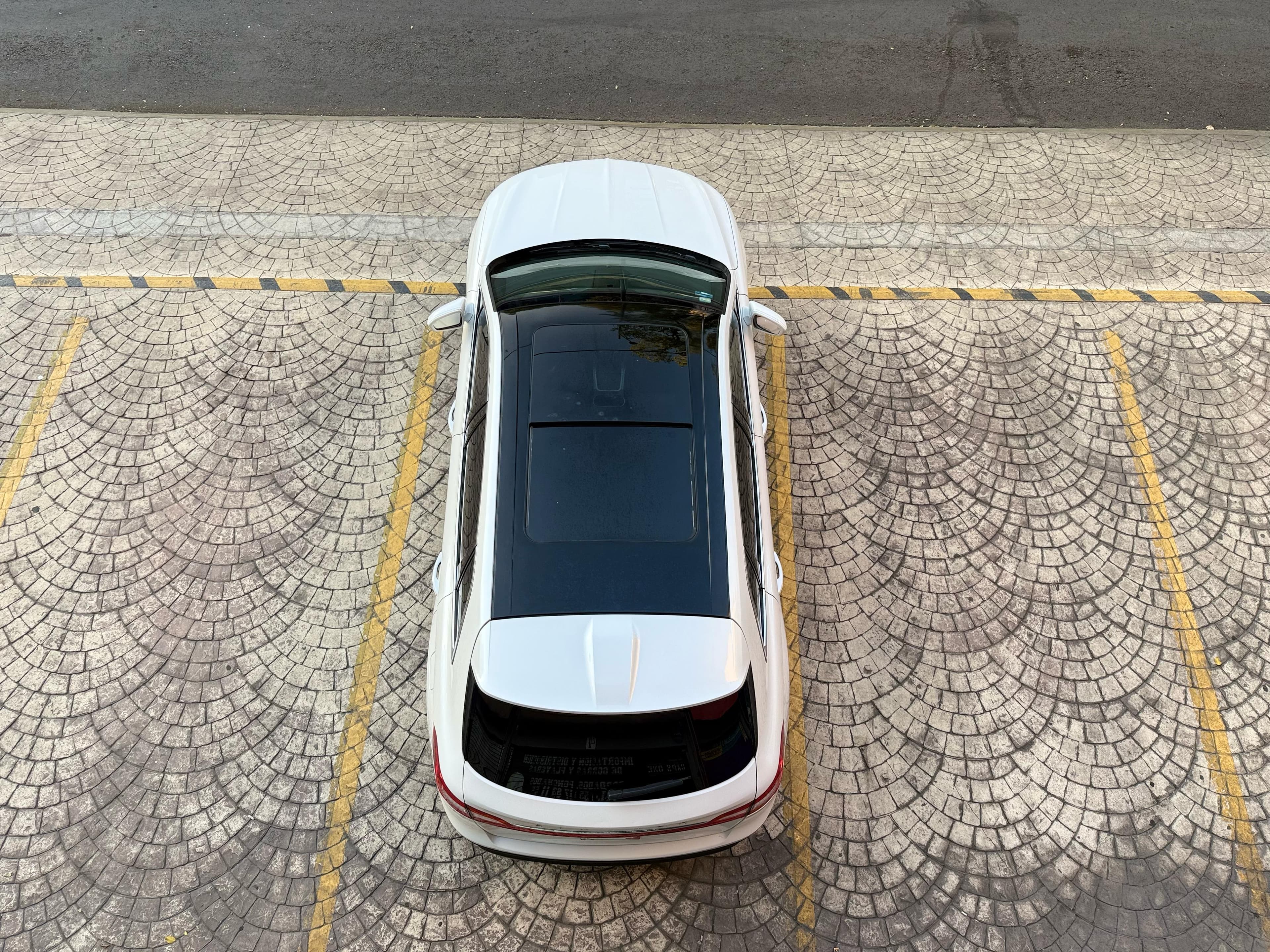 LINCOLN MKX 2017 RESERVE AWD 2.7 TURBO — foto 34