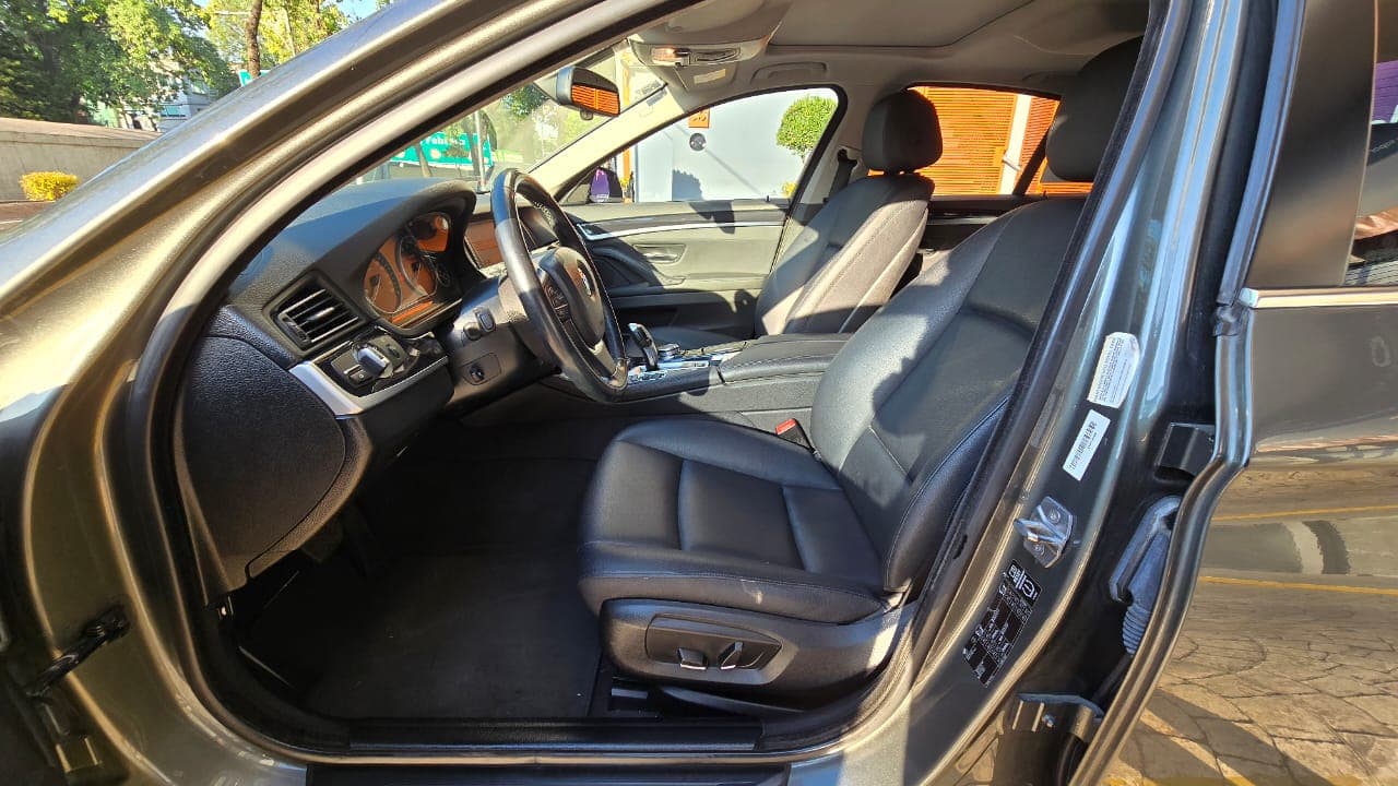 BMW 520IA 2015 — foto 15