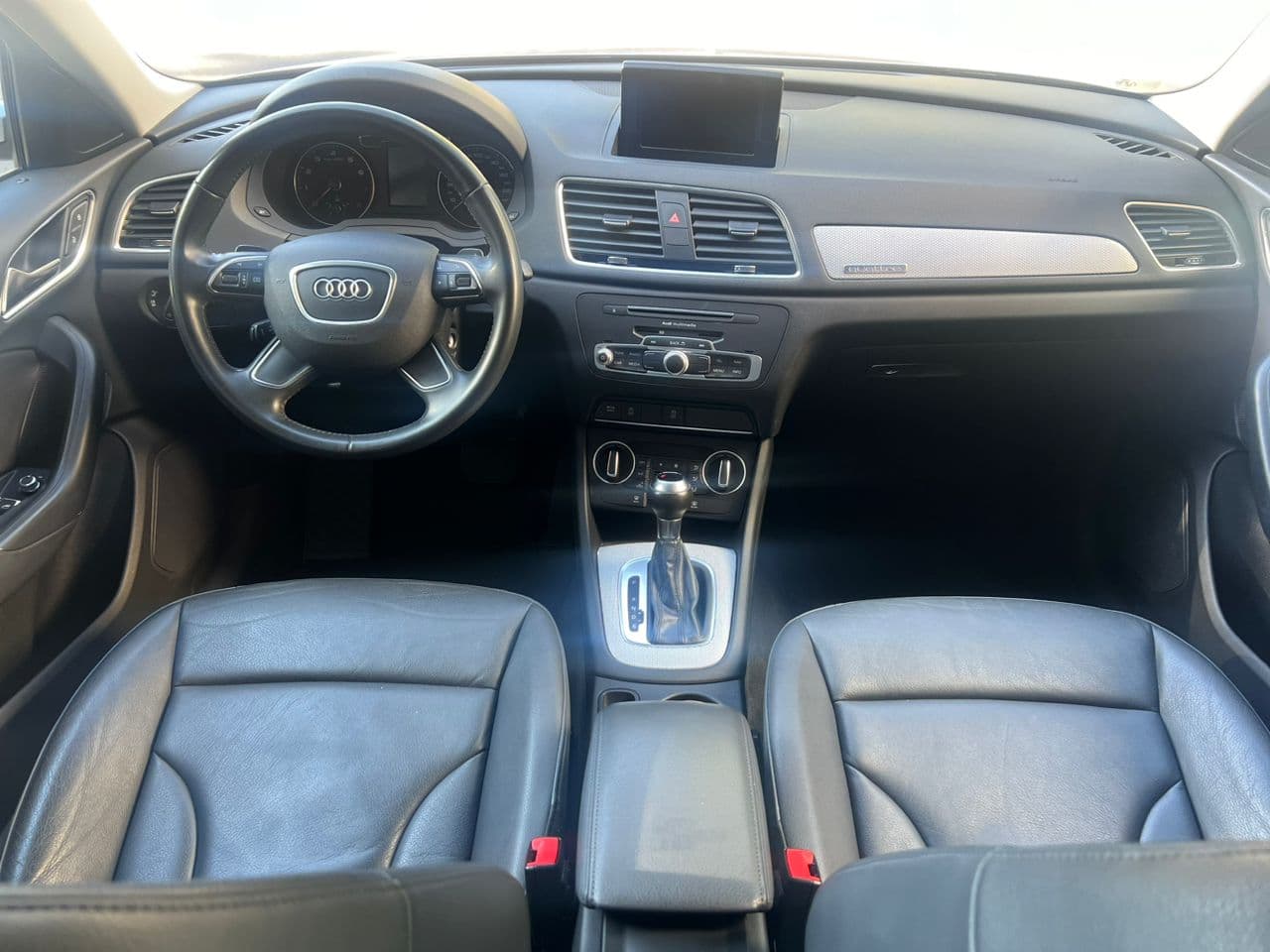 AUDI Q3 QUATTRO LUXURY TURBO 2016 — foto 29