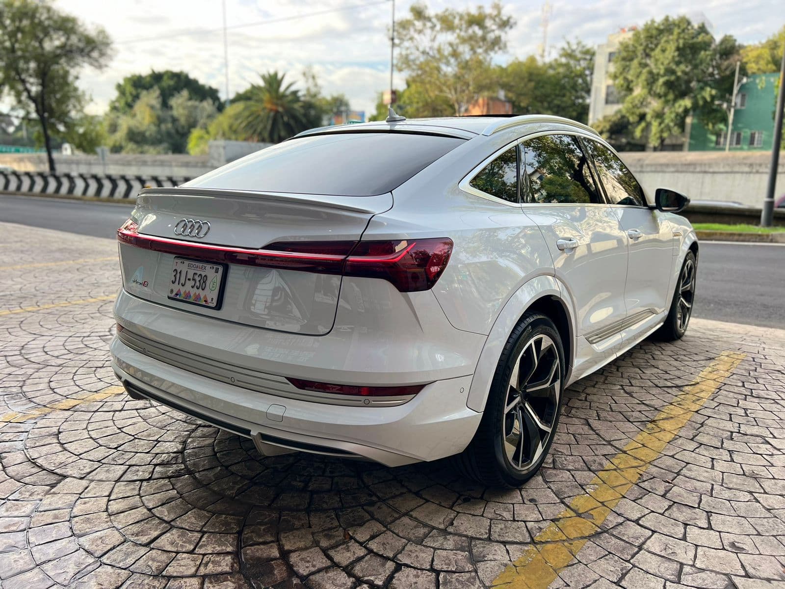 AUDI E-TRON S SPORTBACK 2022 100% ELECTRICO — foto 6