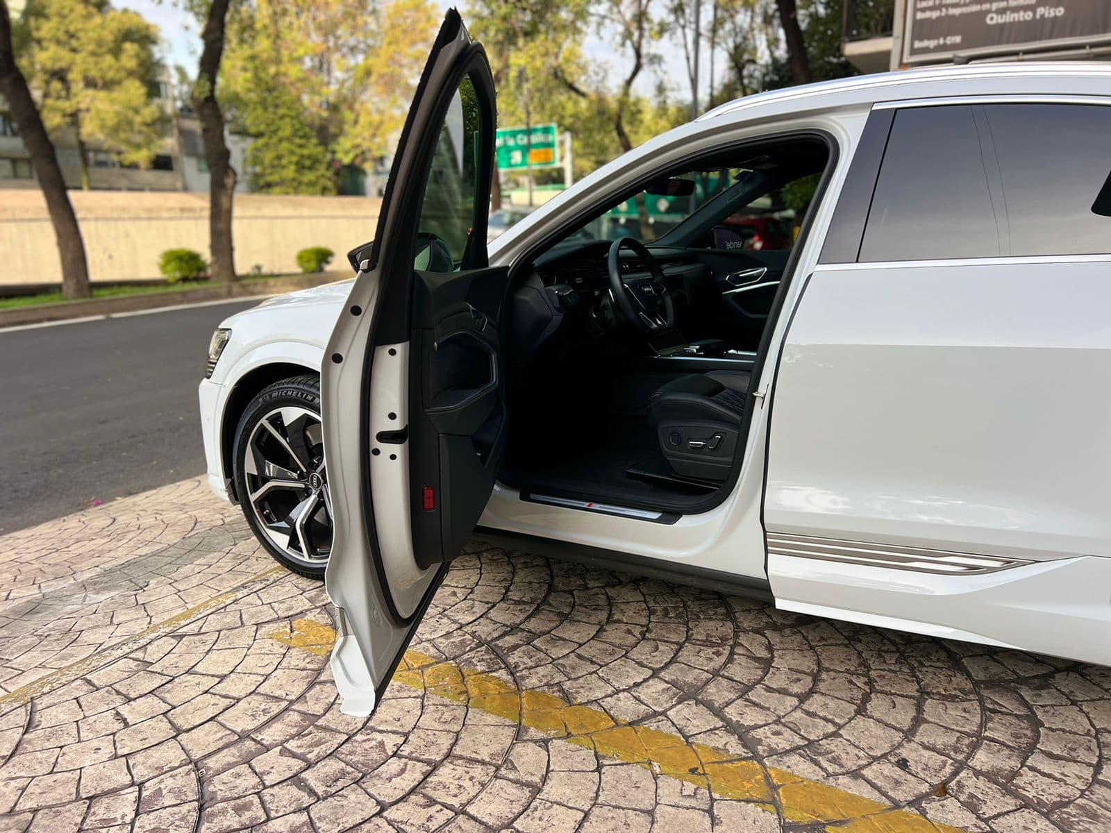 AUDI E-TRON S SPORTBACK 2022 100% ELECTRICO — foto 16