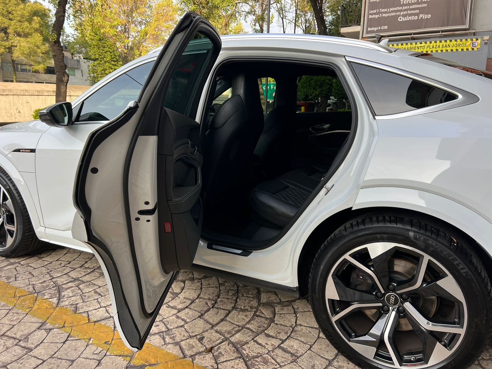 AUDI E-TRON S SPORTBACK 2022 100% ELECTRICO — foto 20