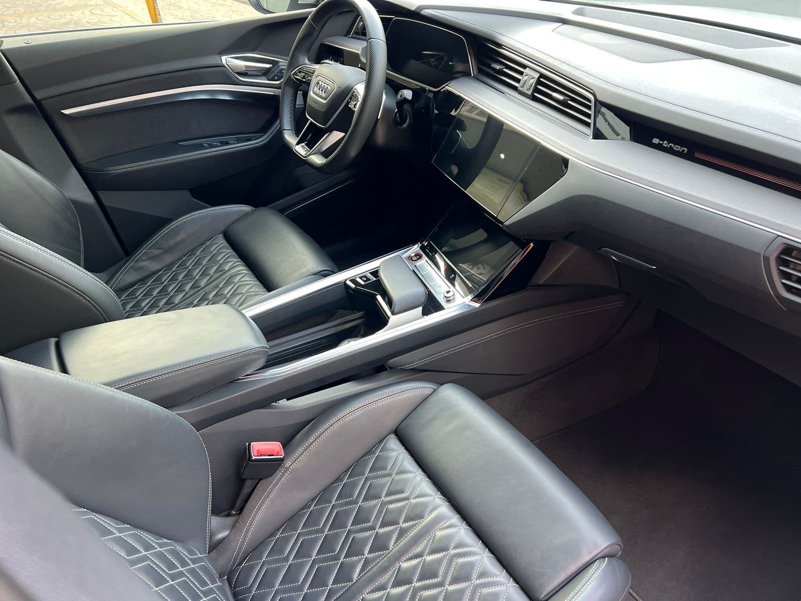 AUDI E-TRON S SPORTBACK 2022 100% ELECTRICO — foto 27