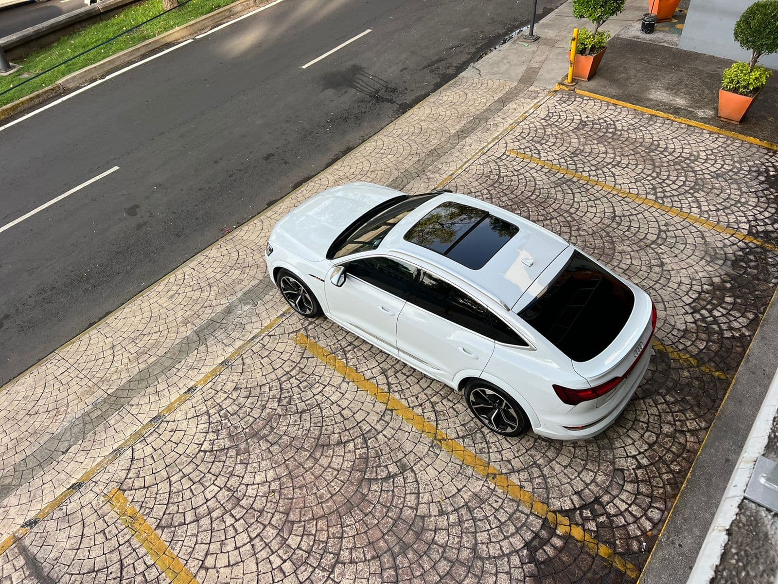 AUDI E-TRON S SPORTBACK 2022 100% ELECTRICO — foto 34