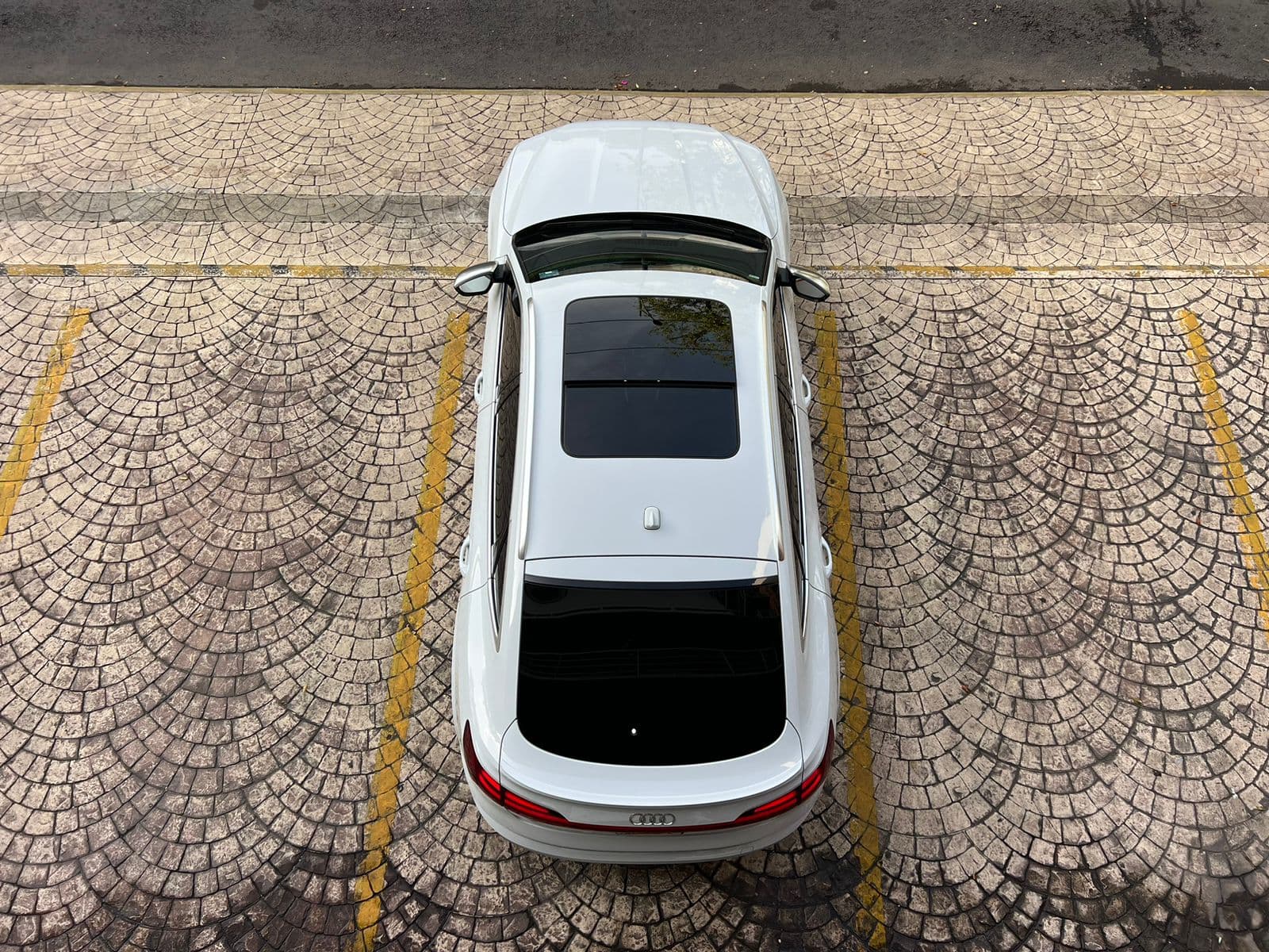 AUDI E-TRON S SPORTBACK 2022 100% ELECTRICO — foto 35