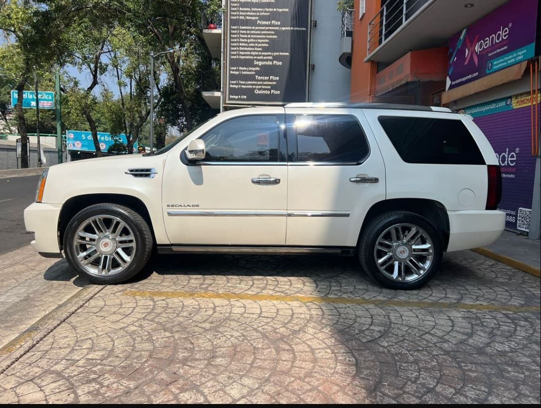CADILLAC ESCALDE BLINDADA 2013 NIVEL AS3 ASTRATEGICO — foto 17