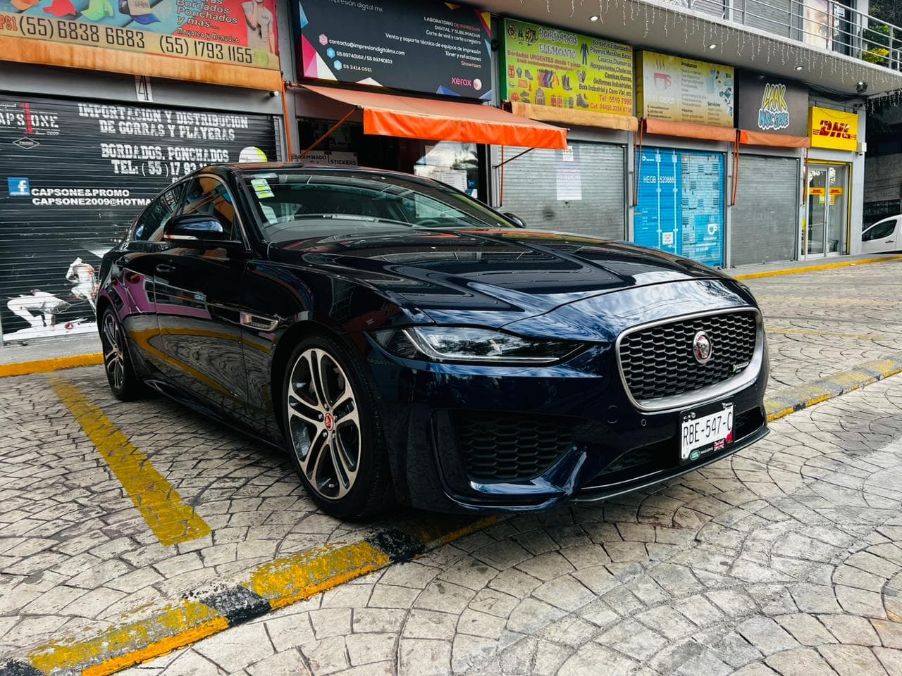 JAGUAR XE R DYNAMIC SE 300PS 2020 — foto 2