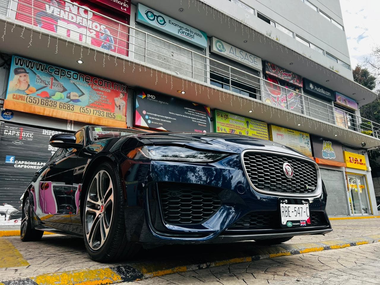 JAGUAR XE R DYNAMIC SE 300PS 2020 — foto 10