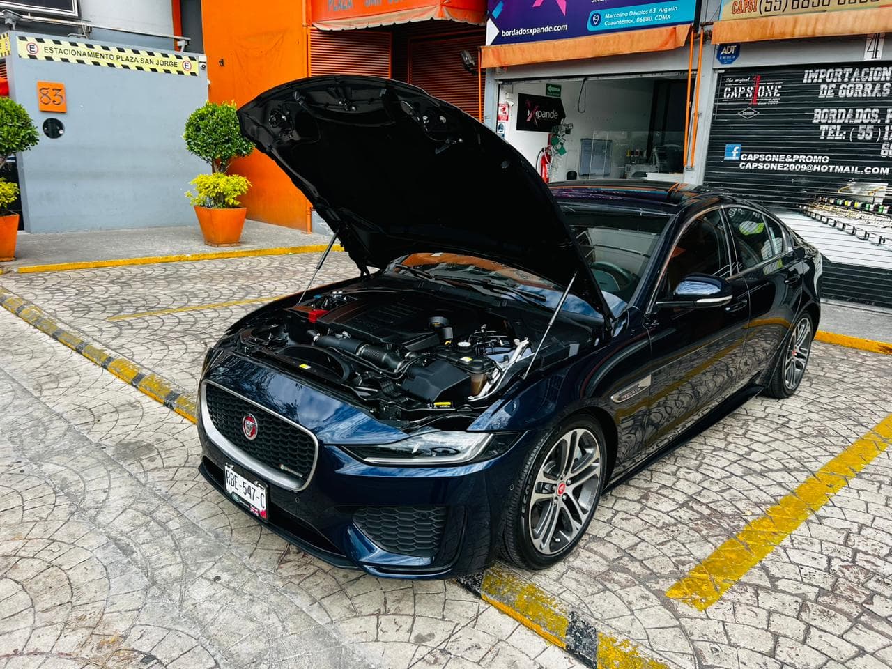 JAGUAR XE R DYNAMIC SE 300PS 2020 — foto 12